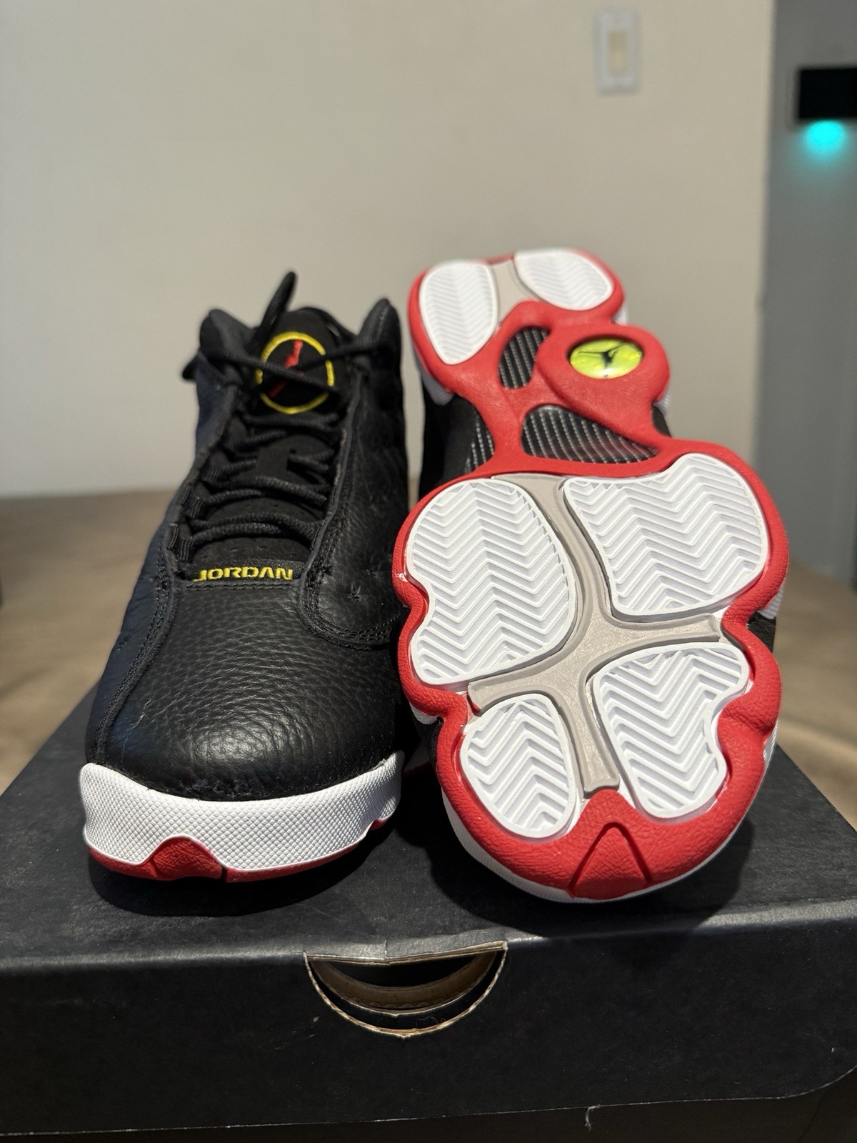 Size 7 (GS) – Jordan 13 Retro 2023 Mid Playoff