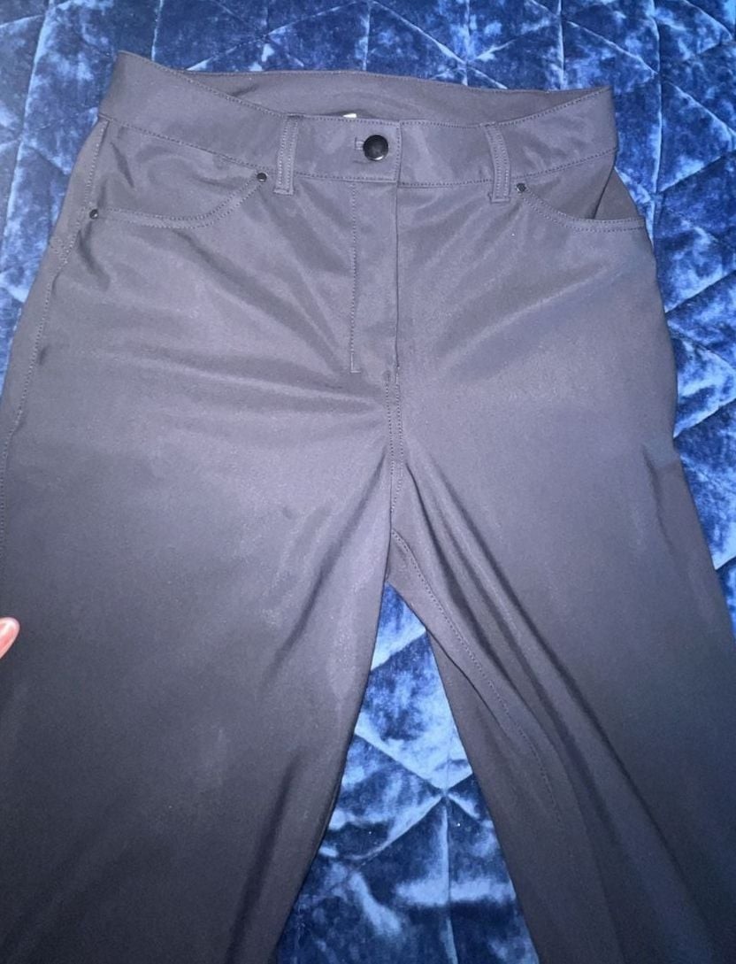 Lululemon Women’s Tech Canvas Slim-Fit Trouser Pants