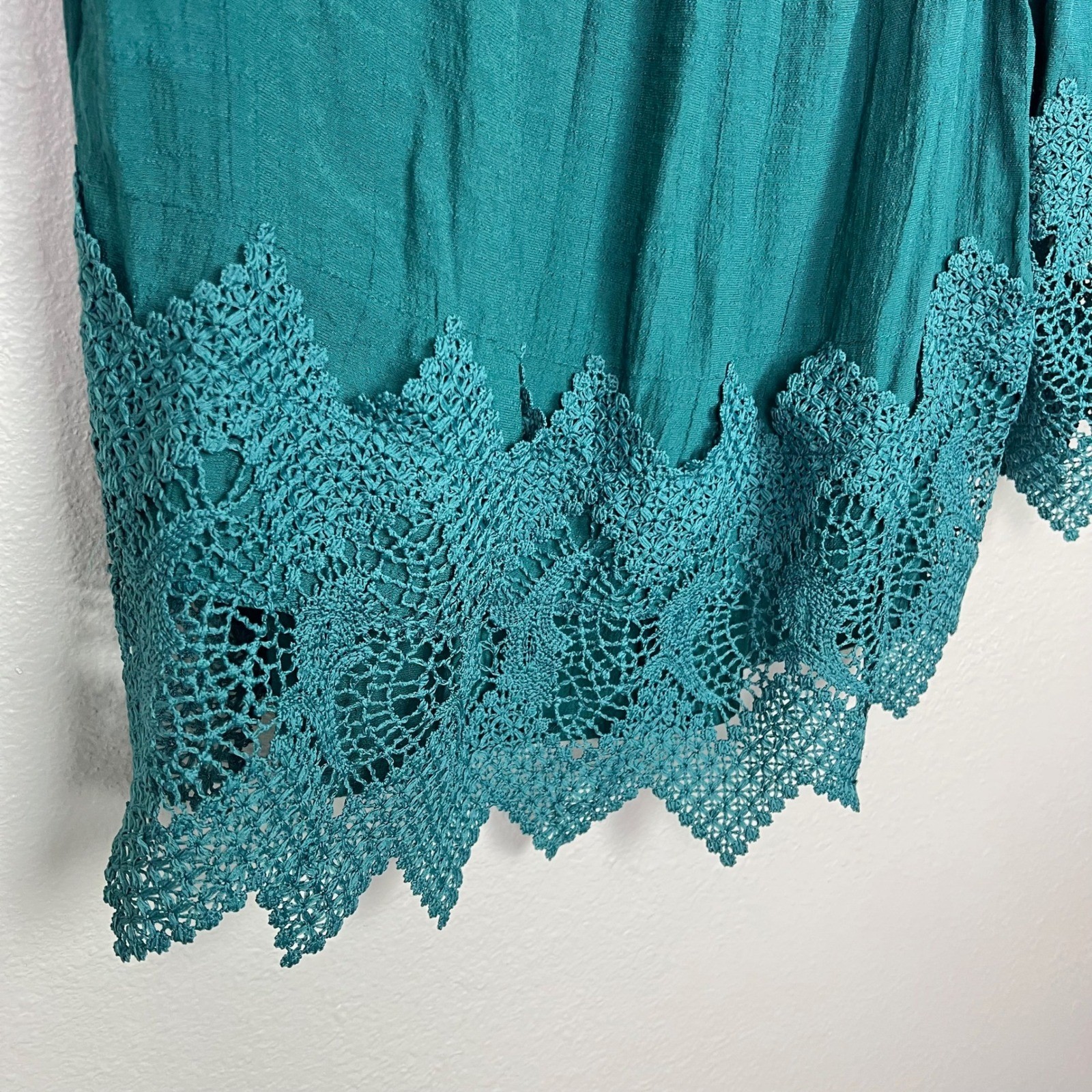 Unique Spectrum Teal Crochet Lace Boho Peasant Blouse XL 3/4 Sleeve Off Shoulder
