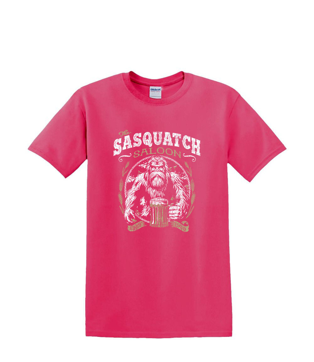T-Shirt S to 2XL 3XL – SASQUATCH SALOON – BIGFOOT SASQUATCH FUNNY Adult