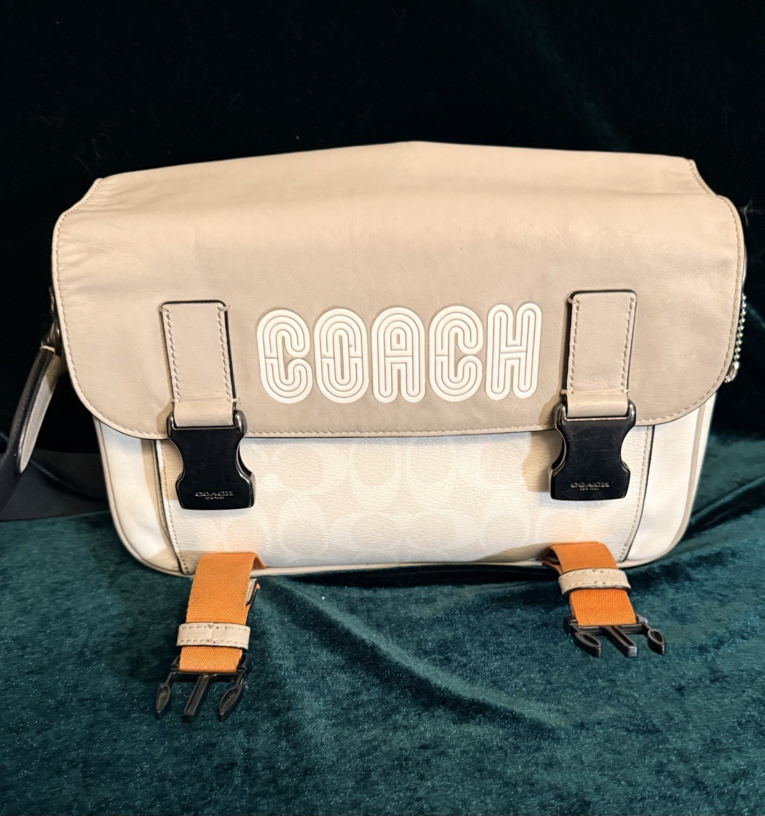Authentic Coach Track Logo Crossbody Bag – Detachable Strap Black/Silver