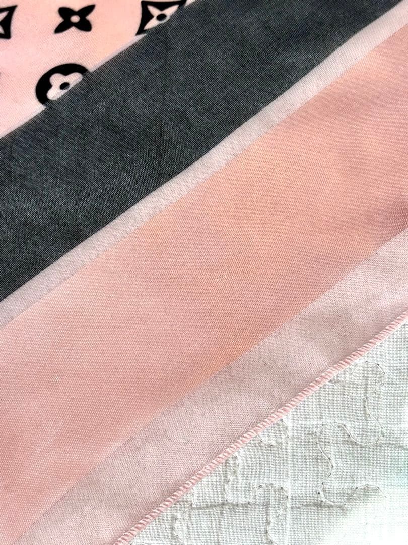 LOUIS VUITTON Monogram Silk Stole Pink 95cm x 105cm