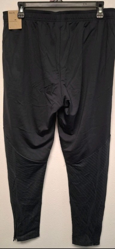 Nike Dri-FIT Strike Men’s Training Soccer Pants Black / White LARGE DV9269-010