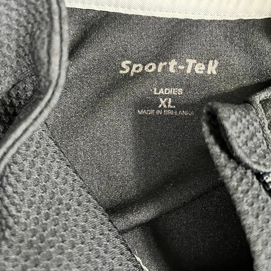 Womens Black Sport Tek – Celsius Size XL Quarter Zip Pullover GOOD