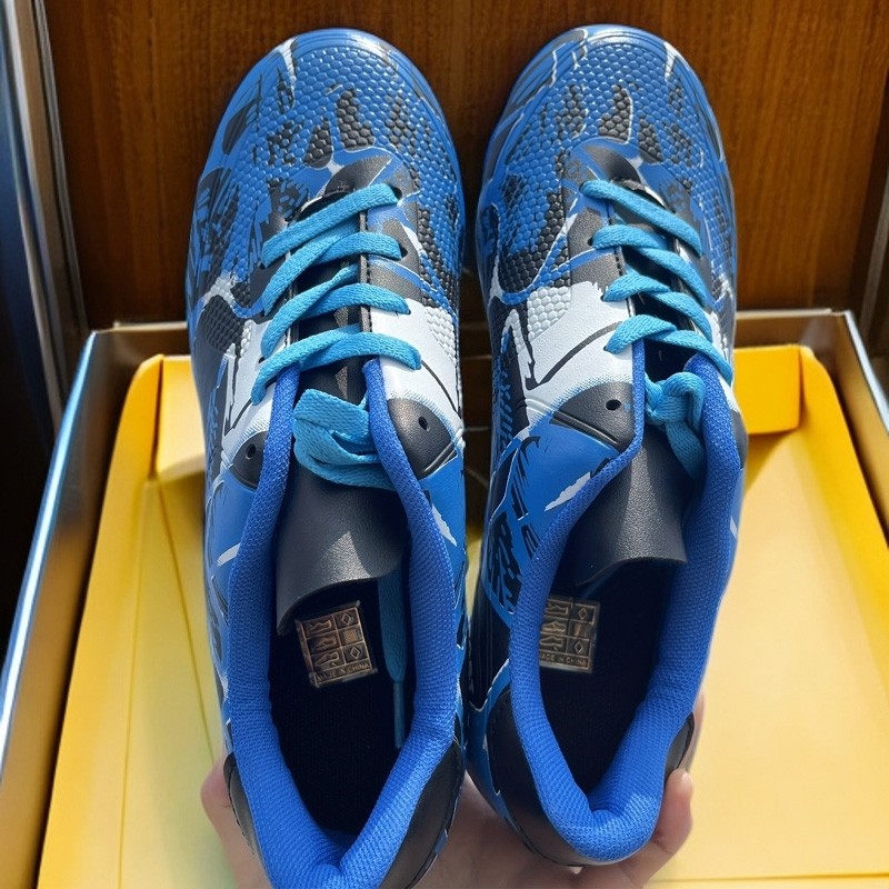 36-45 Football Shoes Sneakers Men Women,Low Top Spike Cleats Football Boots Yout