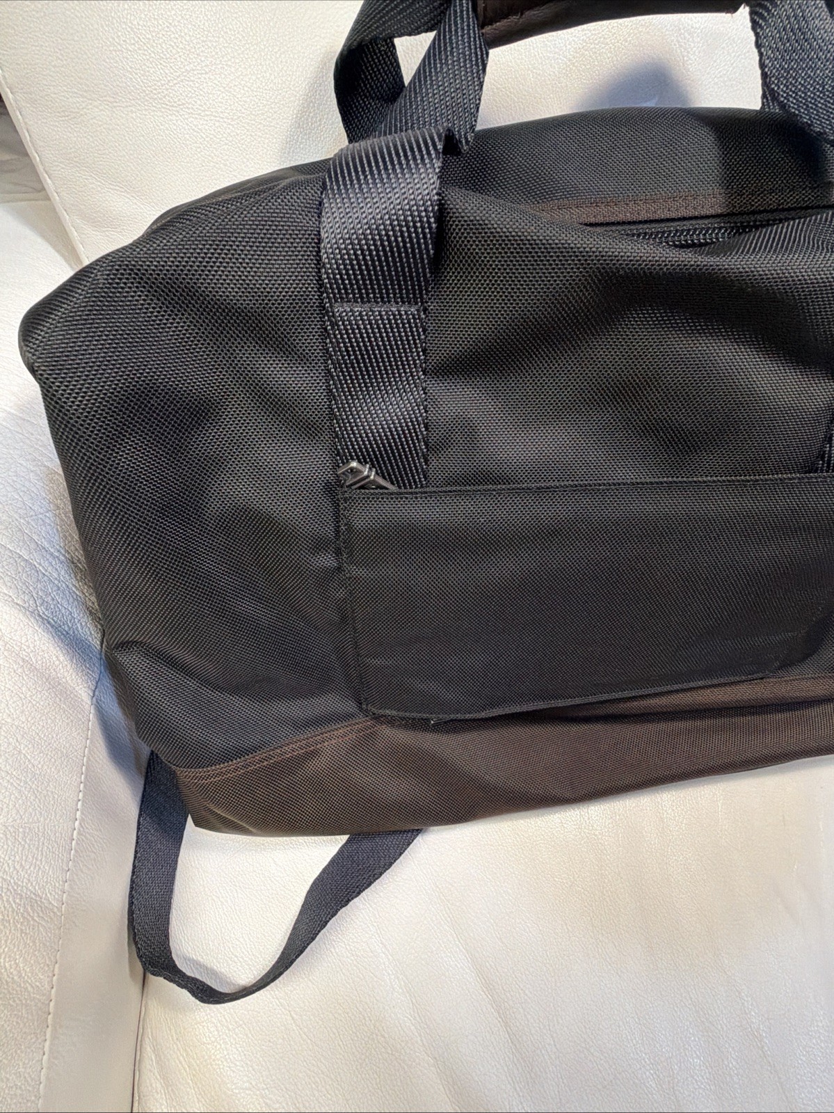 Tumi Alpha Bravo Grissom Travel Duffle Satchel Bag Nylon Black 223358 EXCELLENT