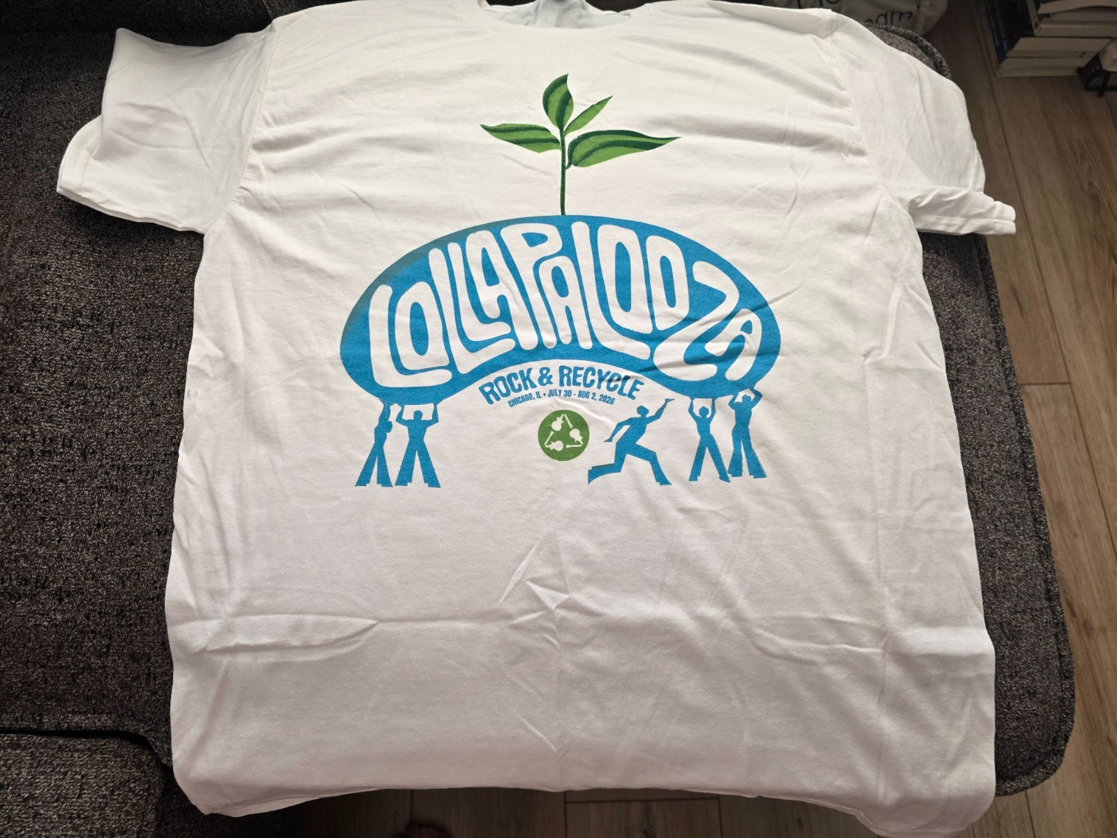 Limited Edition Lollapalooza 2026 T-Shirt Large RARE