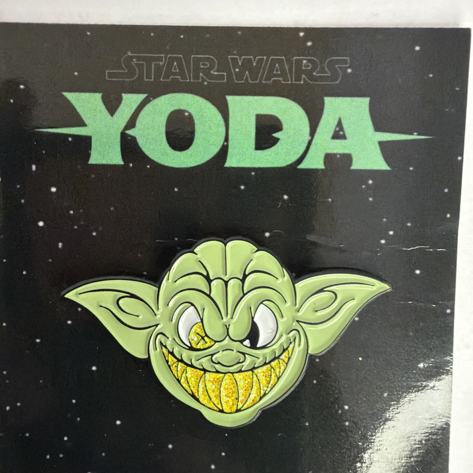 Pinzcity Yoda Star Wars Scare Bear Face Pin