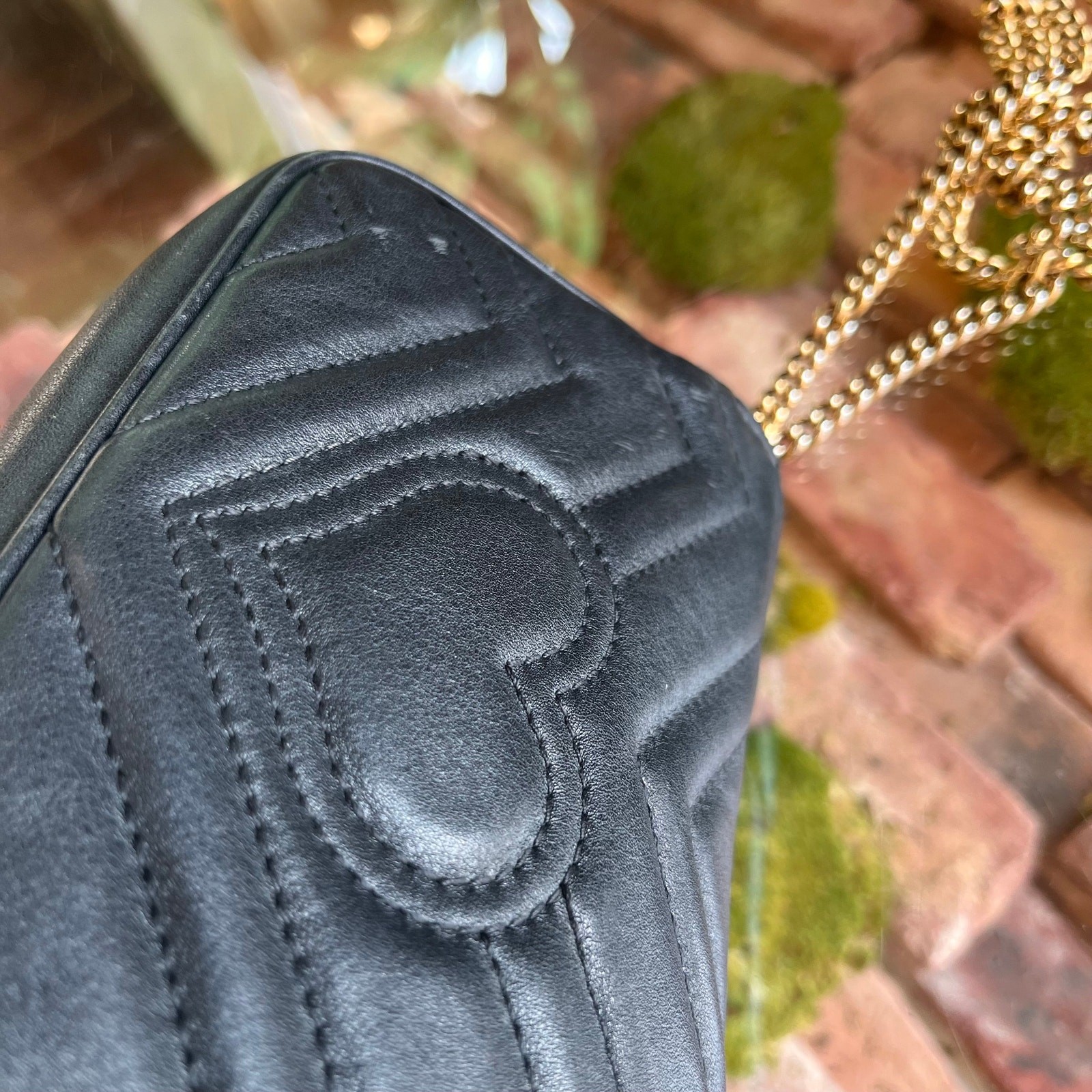 GUCCI GG Marmont Super Mini Black Calfskin Matelassé Crossbody