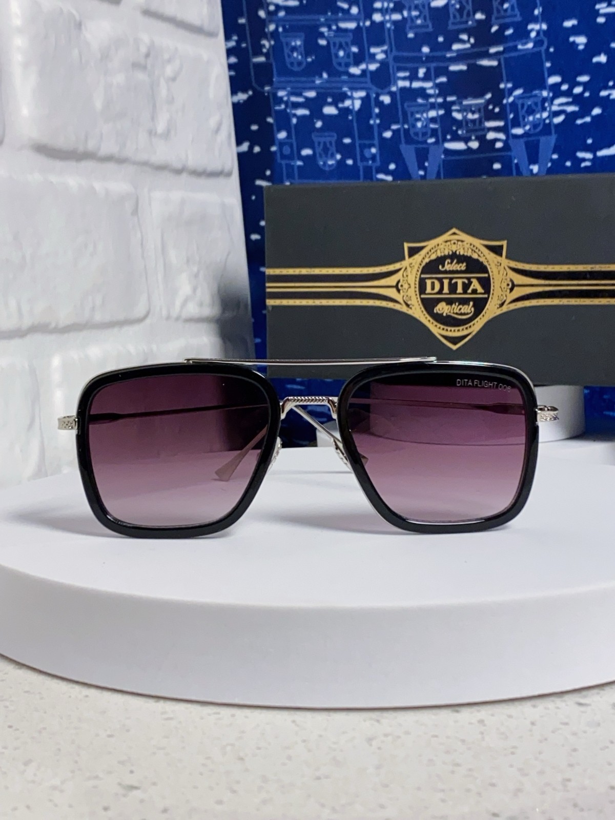 DITA FLIGHT006 DTS7806 Men’s Sunglasses Lens Size 52口22-144mm – With New Case