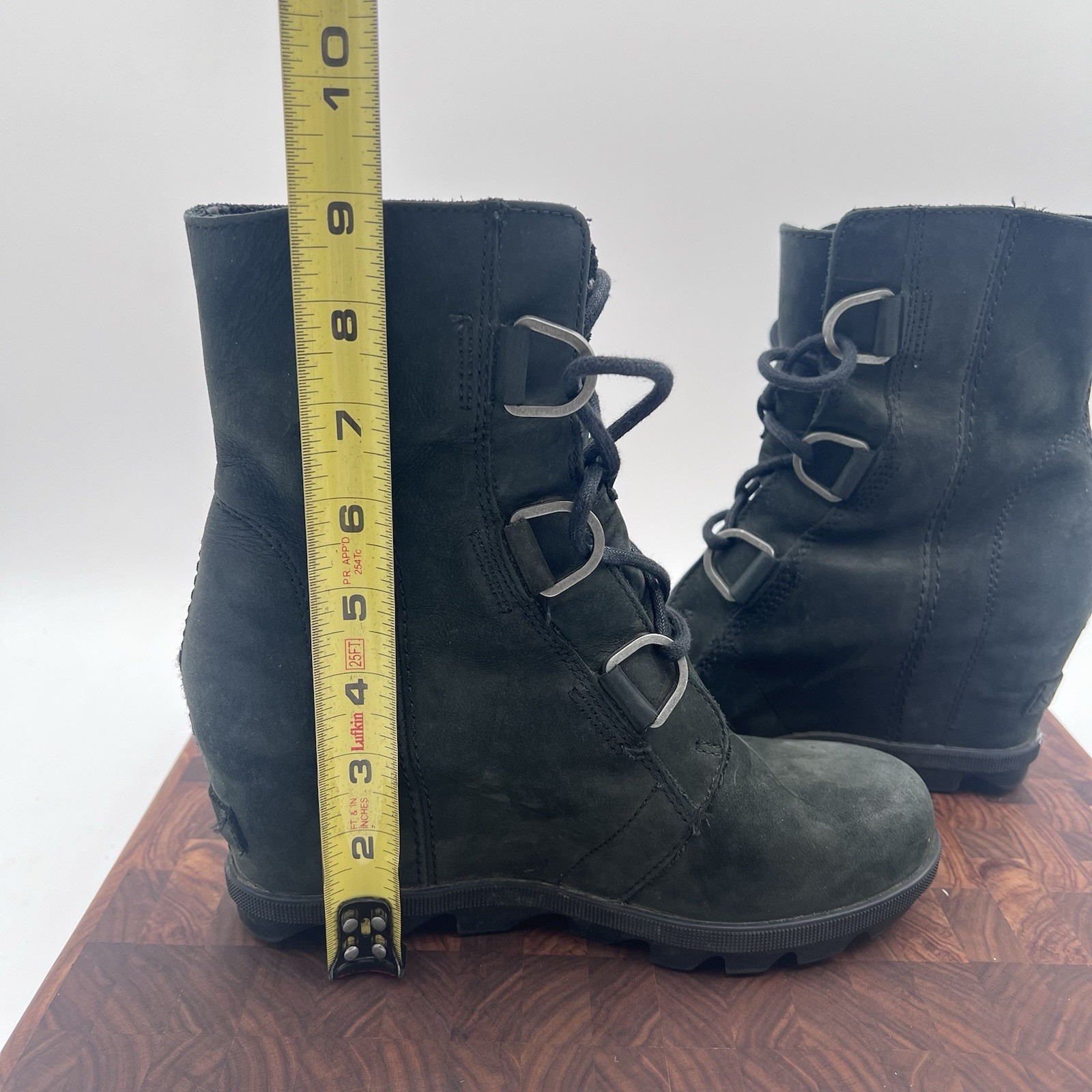 Sorel Women Joan of Arctic Wedge Waterproof Suede Boots Size 6.5 Olive Lace Up