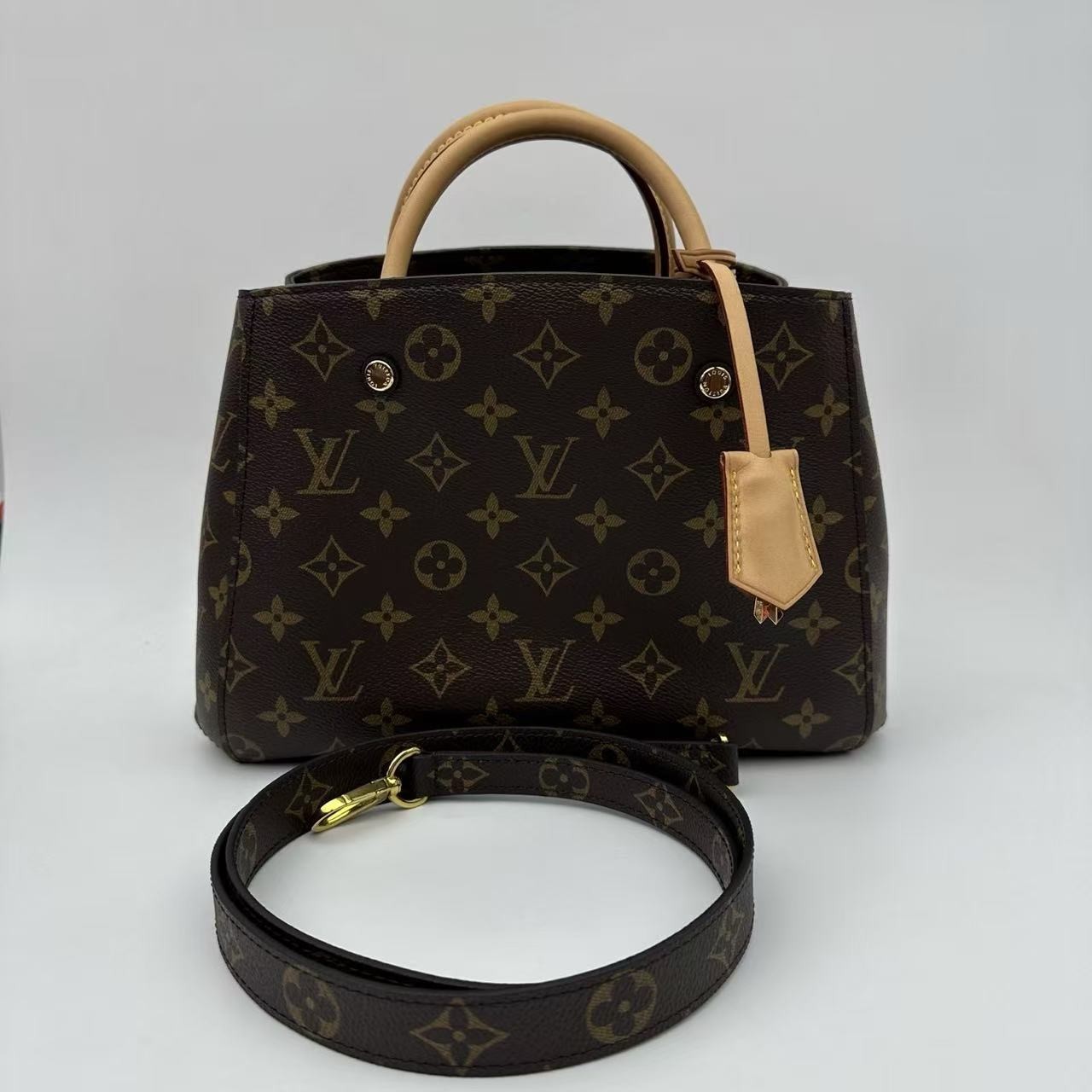 Louis Vuitton Monogram Montaigne BB Handbag with Detachable Shoulder Strap