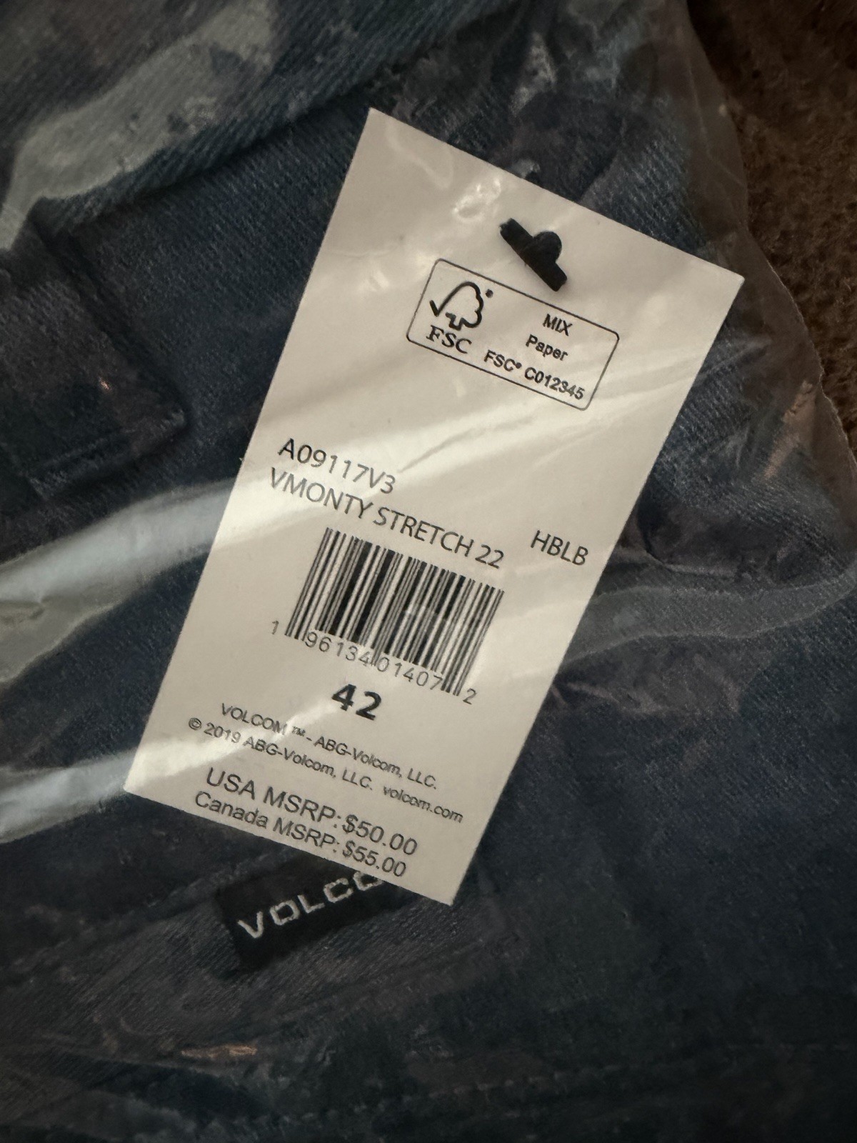 volcom v monty 42 shorts