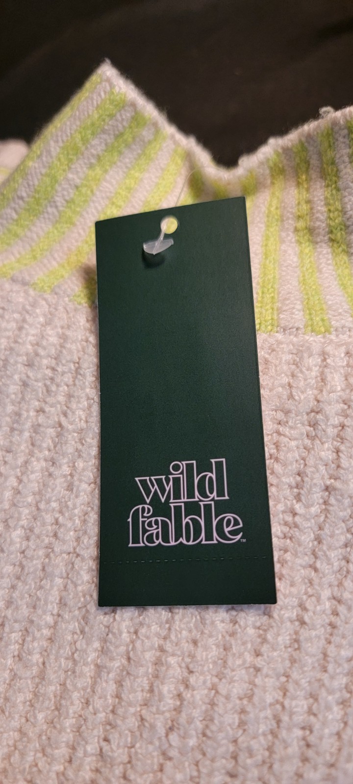 NWT Wild Fable Cropped Sweater Size Small Cream Lime Green Mock Turtleneck Sml