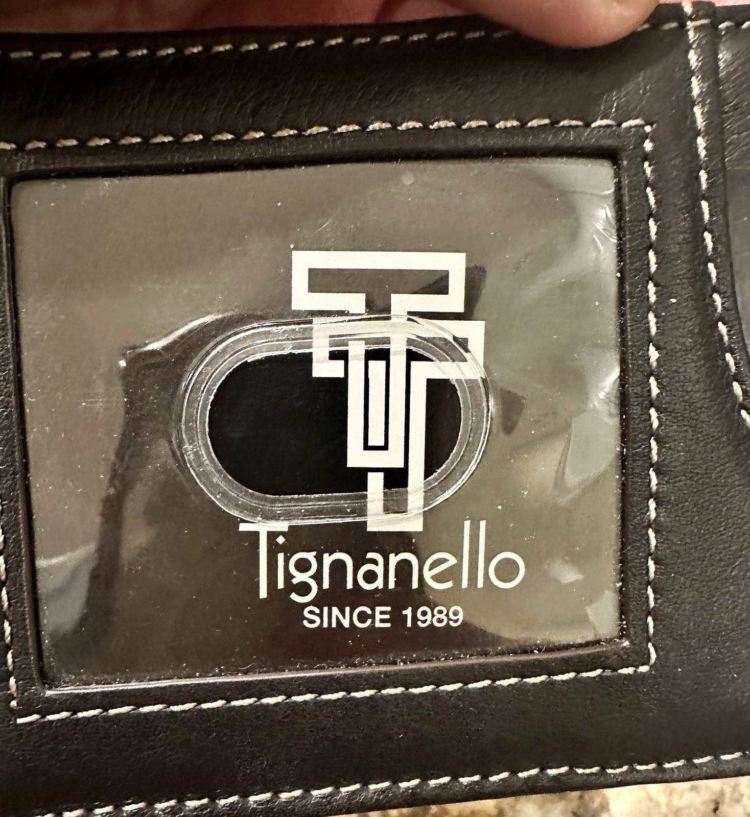 Tignanello Black Genuine Leather Card Holder Wallet Thin Wave Design 6.75″