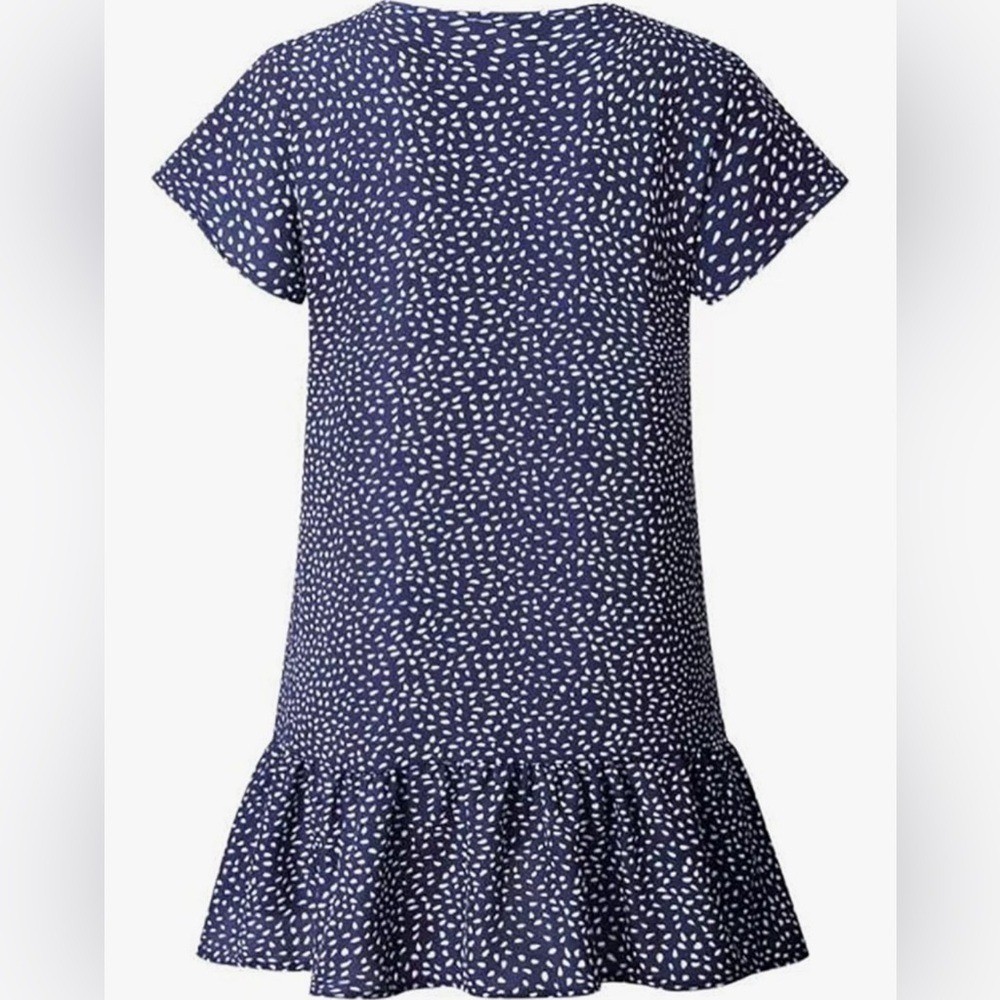 NWT, BloomChic, Women’s Lady Resilient Tunic, Navy Blue and White, US 22-24