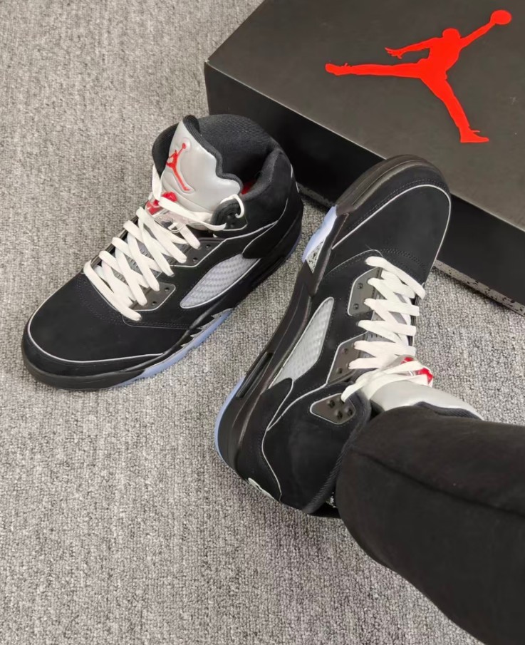 Jordan Air Jordan 5 “BLACK METALLIC REIMAGINED” Retro Basketball Shoes