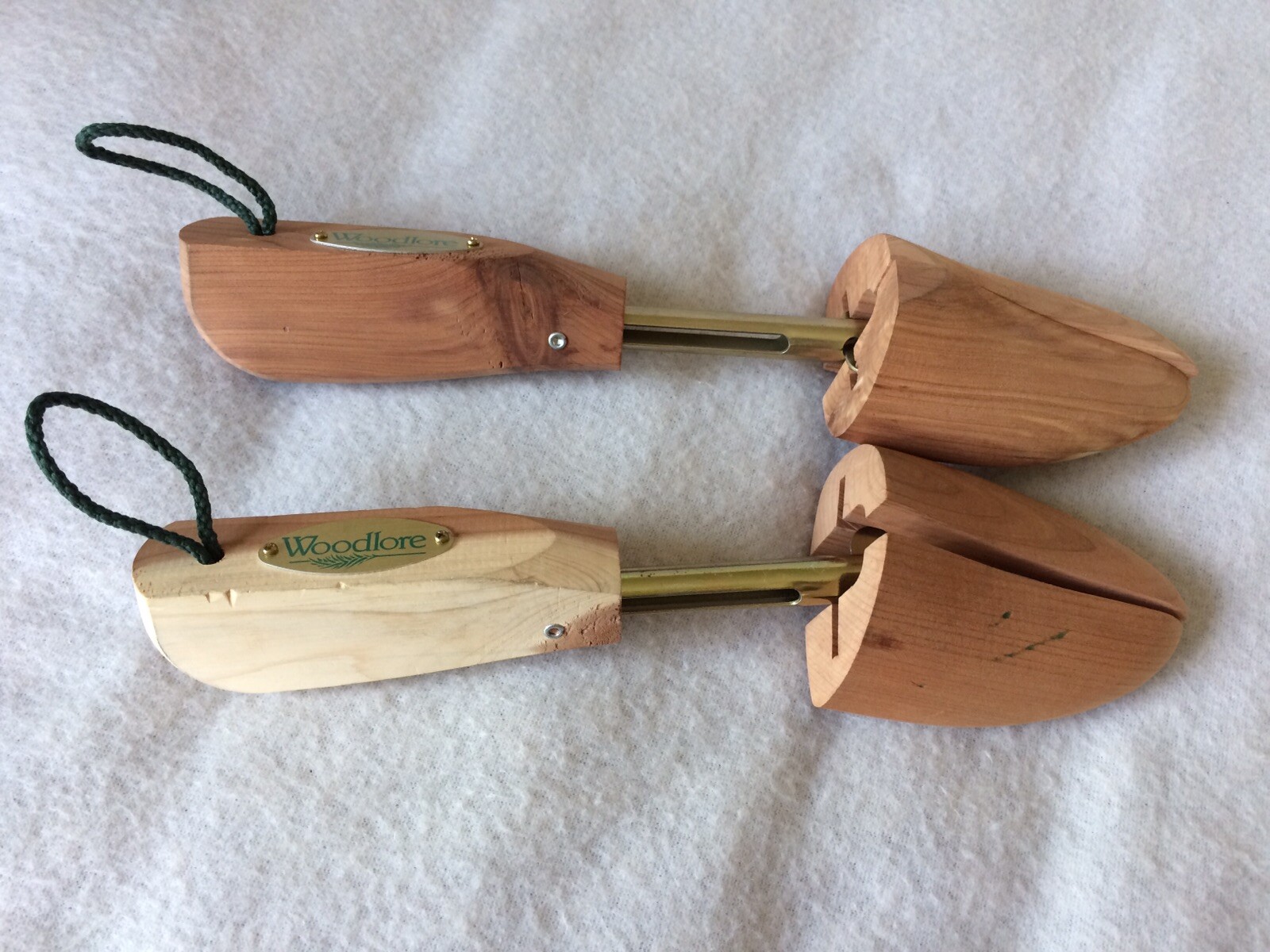 Woodlore Wooden Shoe Tree Shaper Form with Straps Made In USA 10.25 inches EUC