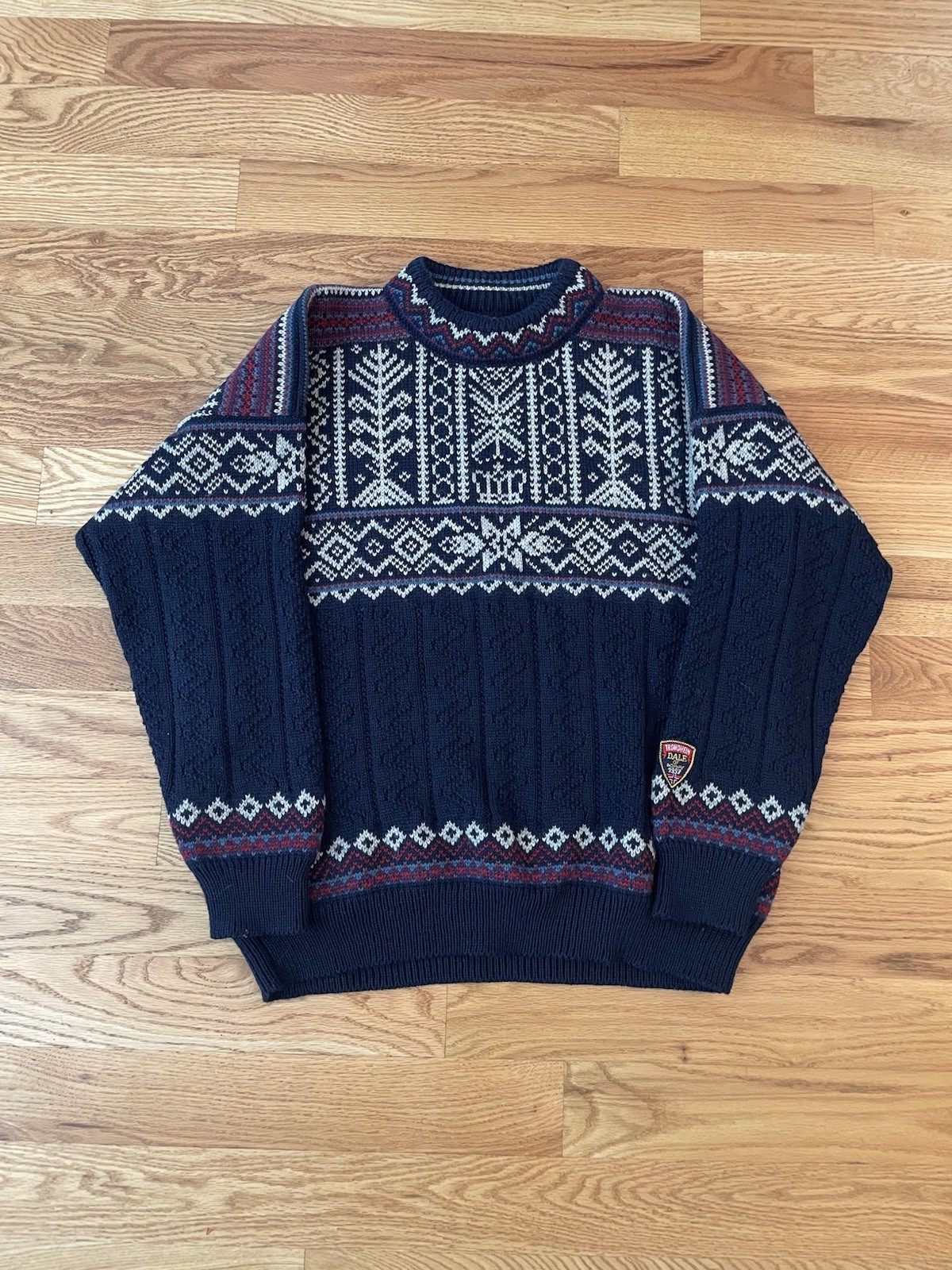 Beautiful Dale of Norway Men’s XL Blue Fair Isle Wool Crew Neck Pullover Sweater