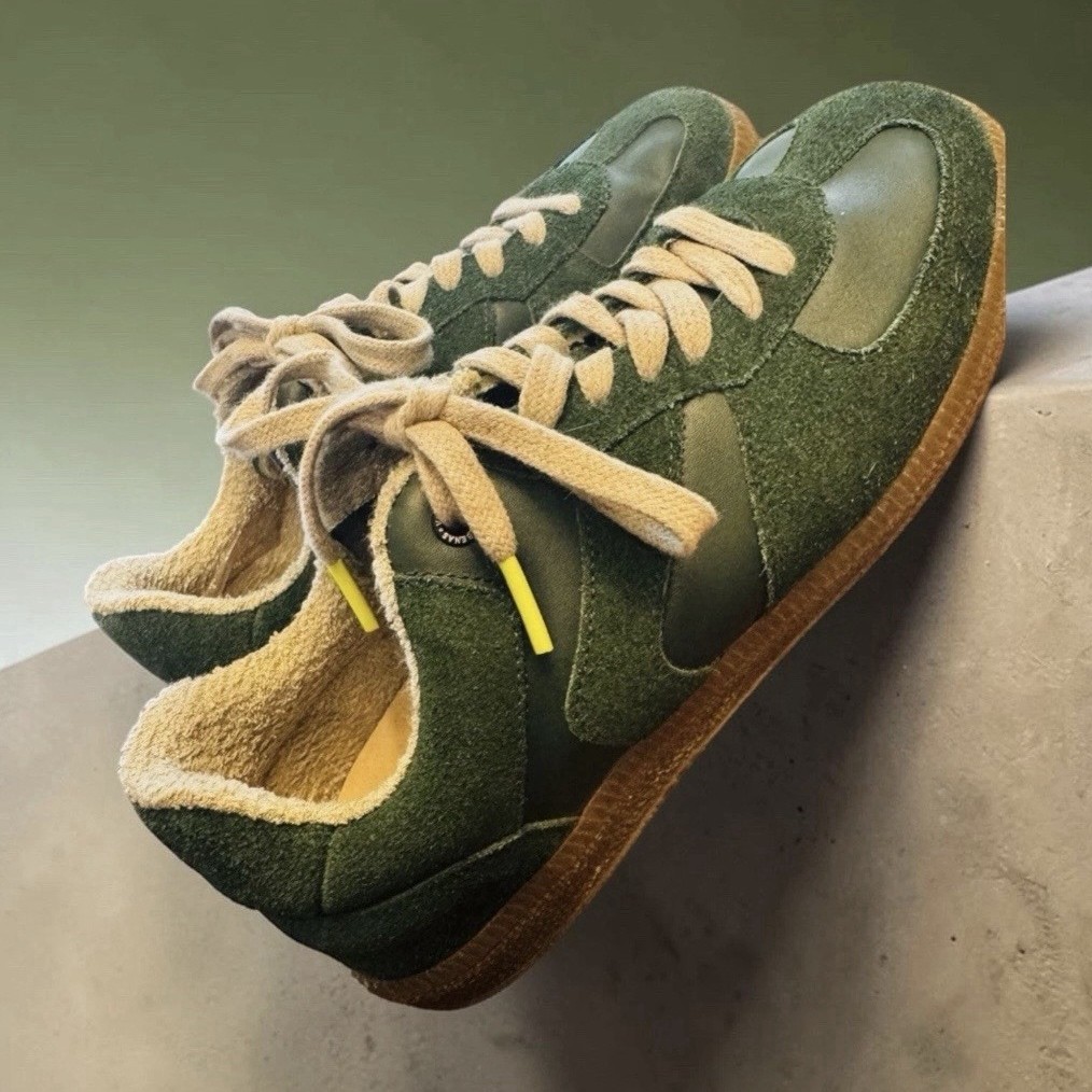 Verbenas Jamaica Moss Green Suede Low Top Sneakers Shoes Womens Sz 8 / EU 39 Gum
