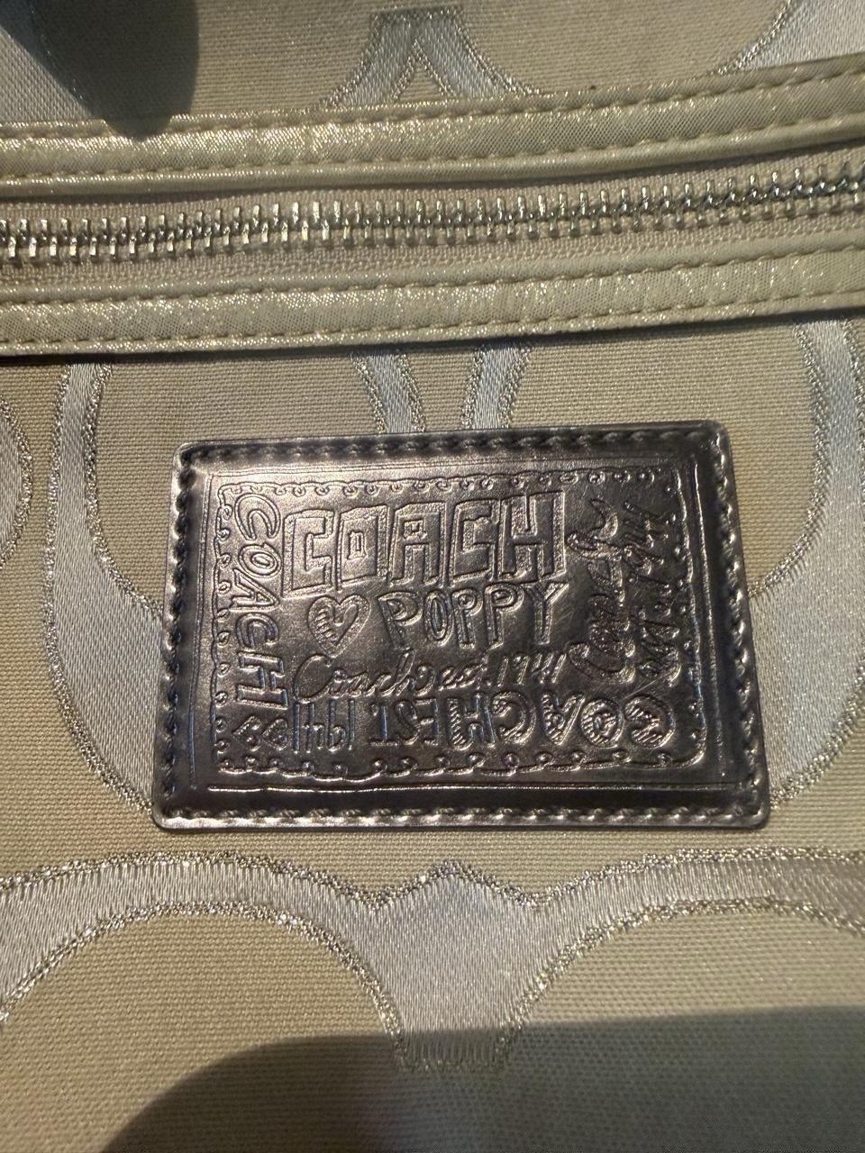Coach Large Beige Signature Logo Tote Bag Zip Closure Pink Lining Charm