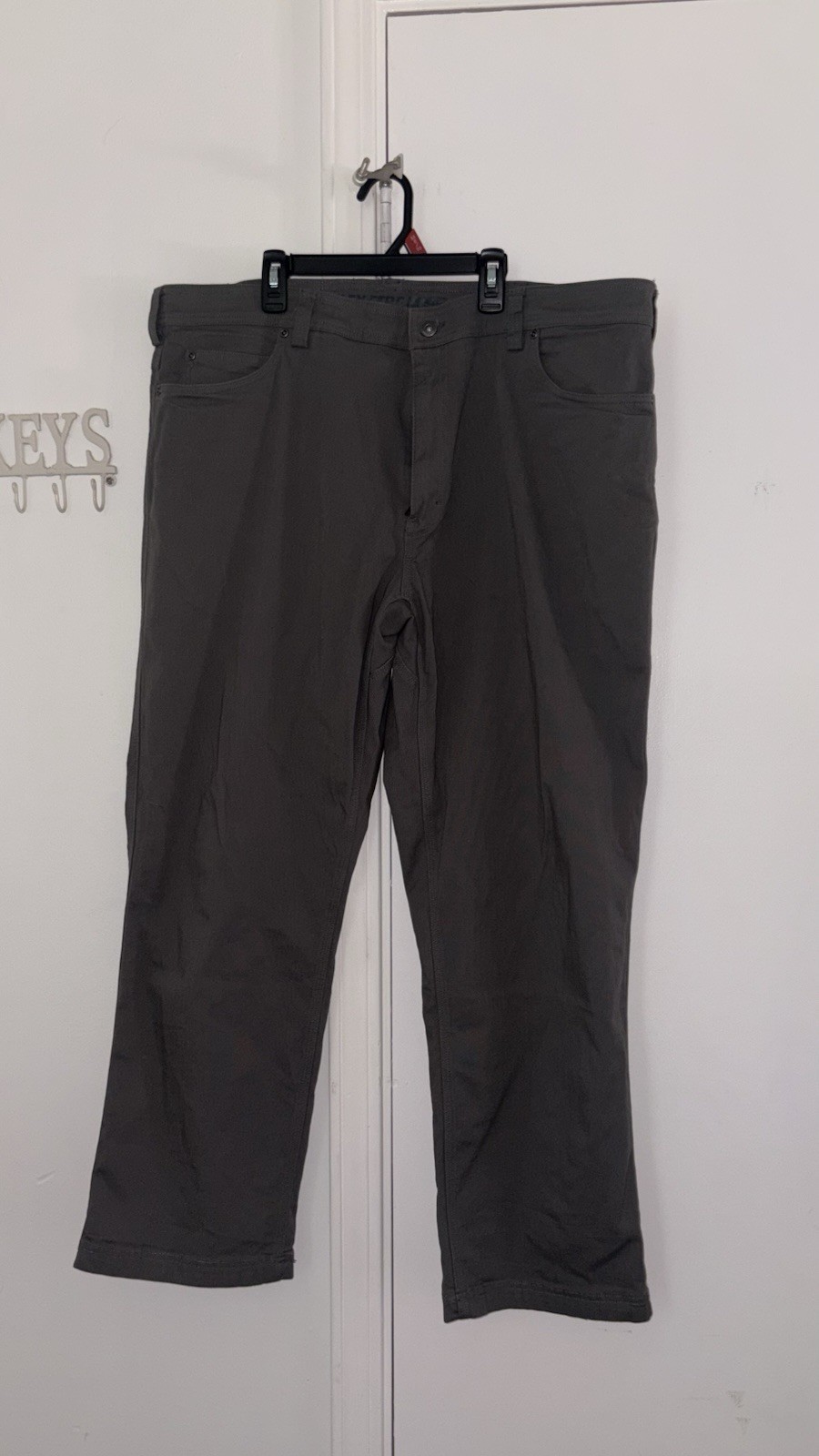 Duluth Trading Co. Gray Solid Carpenter Pants Men Regular Standard Fit 42