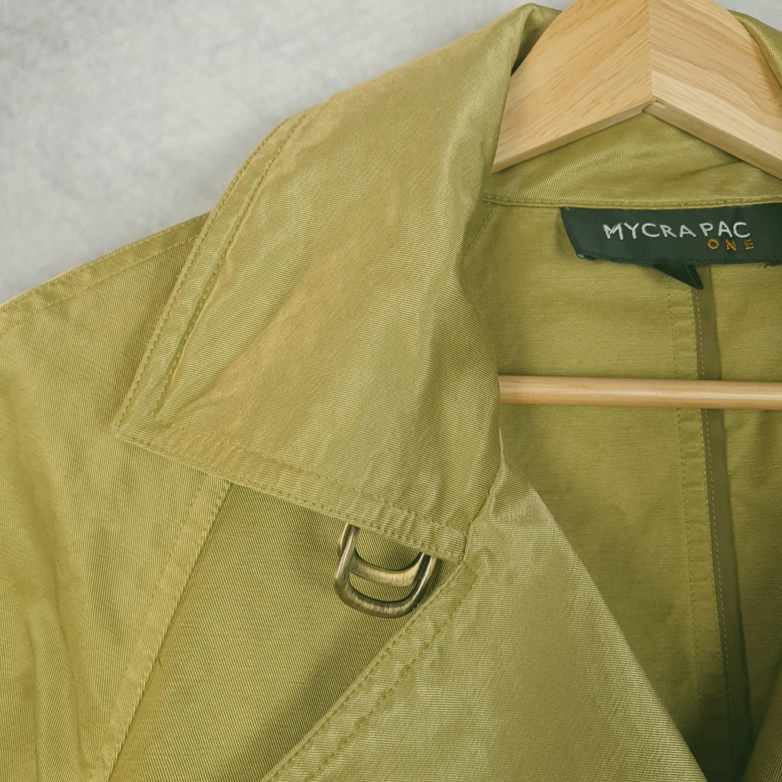 Mycra Pac Coat Womens P 6-8 Green Twill Buckle Trench Lightweight Belted