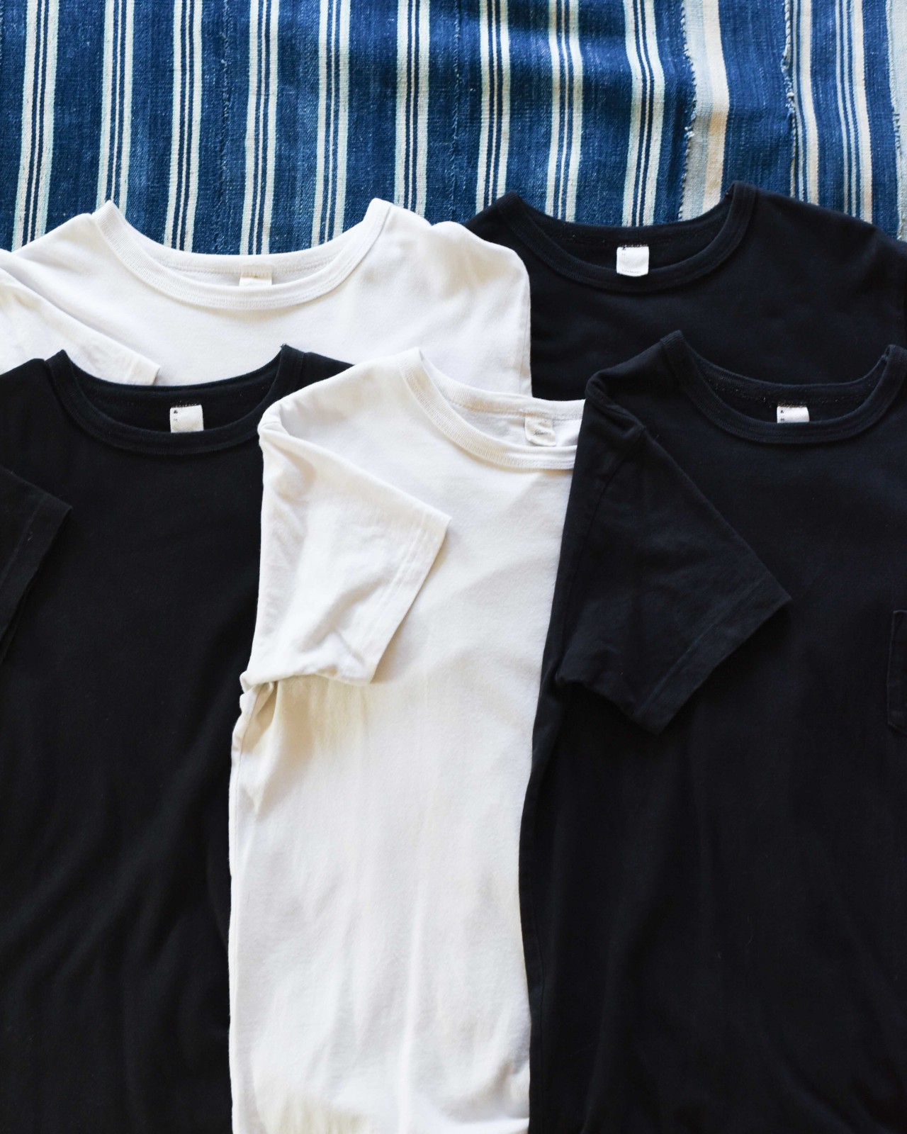 5x 3sixteen Heavyweight Pocket Tee T Shirts – 2 White and 3 Black – Medium M