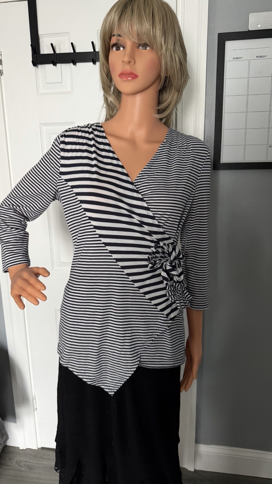 JohnPaulRichard Women’s Black/White Striped V-Neck 3/4 Sleeve Ruffle Blouse M