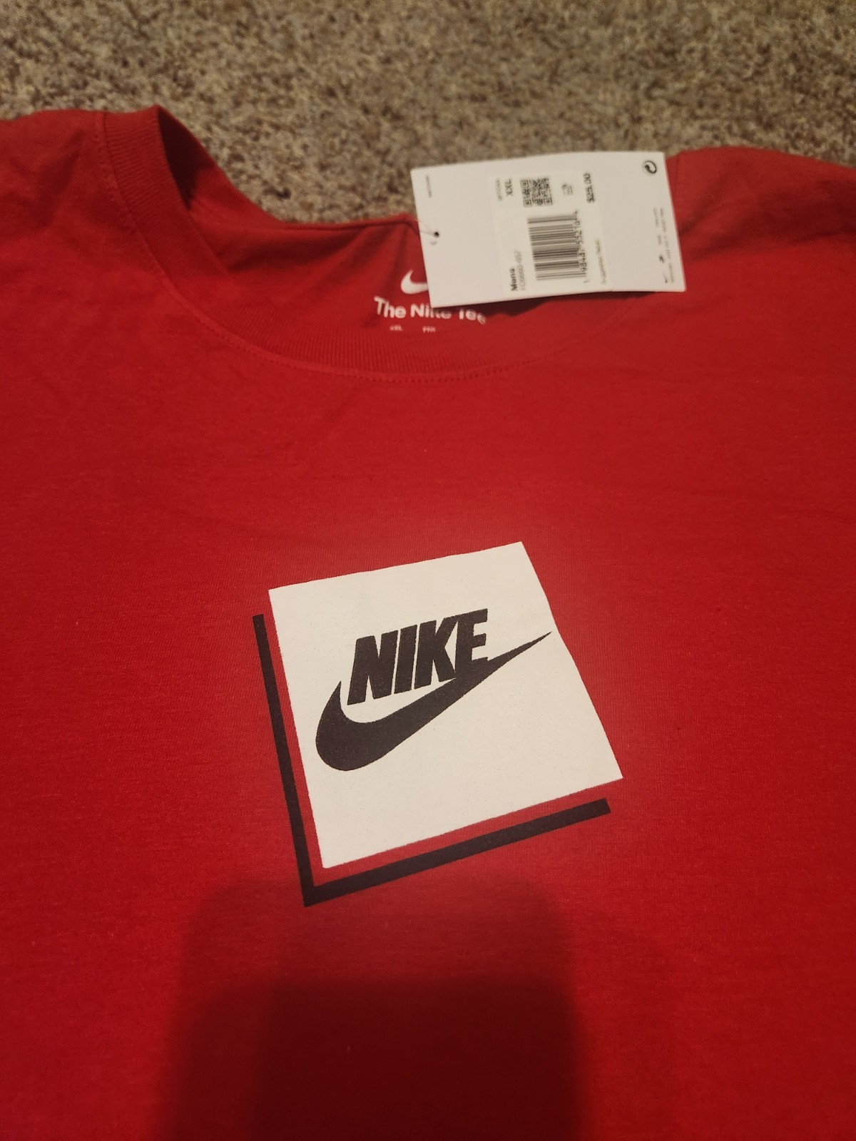 Mens red Nike t-shirt size 2XL