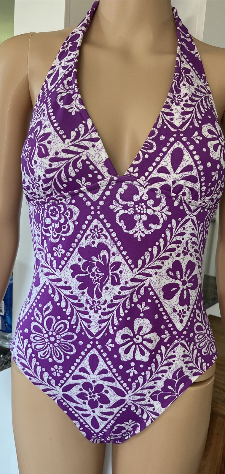 Catalina Women Halter Swimsuit Size Small Purple Stretch One Piece Bathing Suit