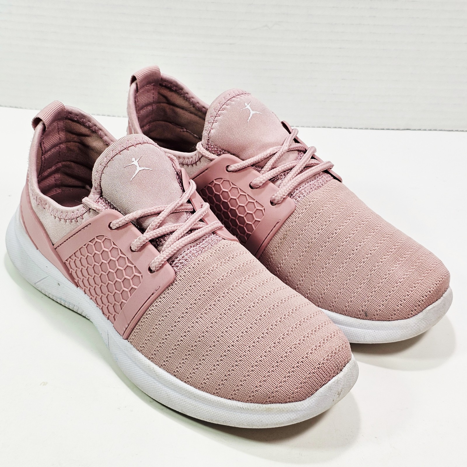 Danskin Womens 8.0 M ENJOY Sneakers Pink Knit Walking Shoes