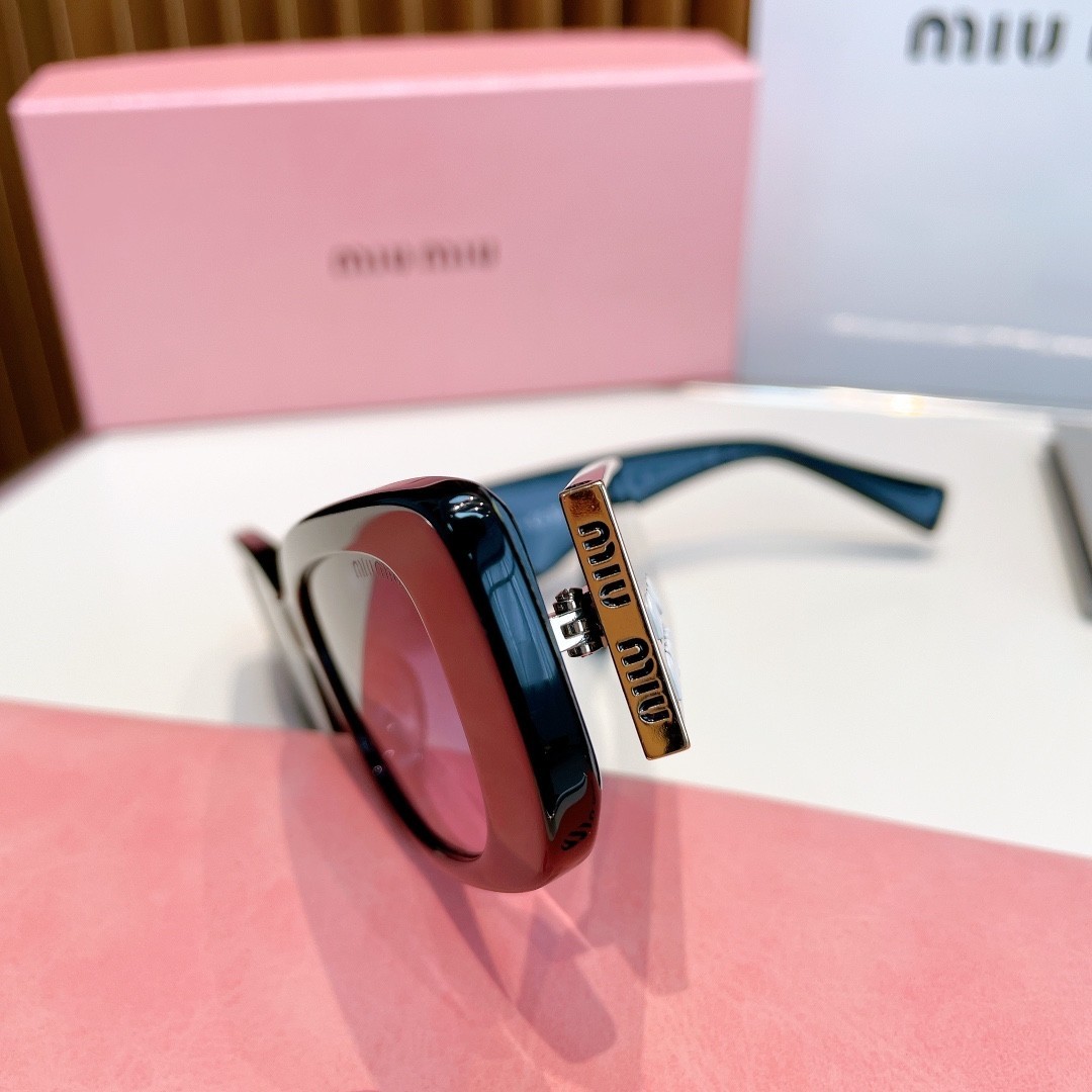 Black Rectangle Sunglasses Acetate Frame Purple Tinted Lens UV400 Eyewear