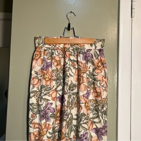 Vintage Norton McNaughton Women’s Midi Skirt Beige Purple Pink Floral Pleated