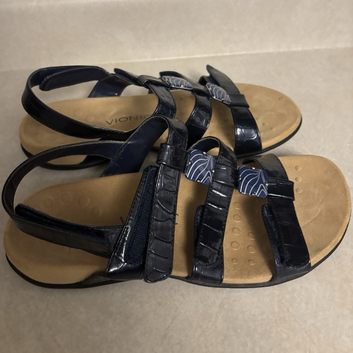 Vionic Women’s Navy Strappy Open Toe Sandals Hook & Loop Brand new Wide US 9W