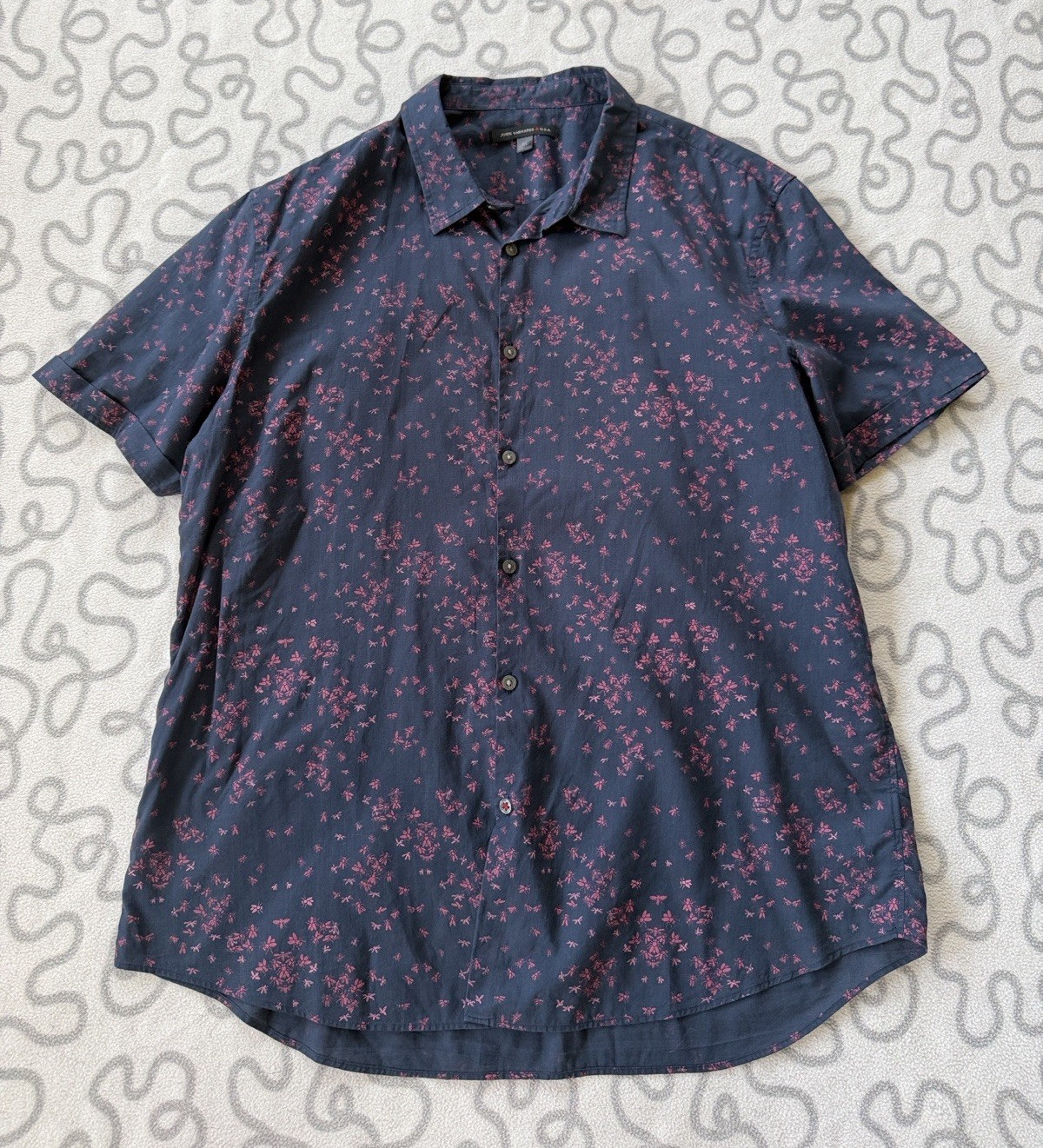 John Varvatos Bug Print Men’s Short Sleeve Button-Up Shirt Size XL