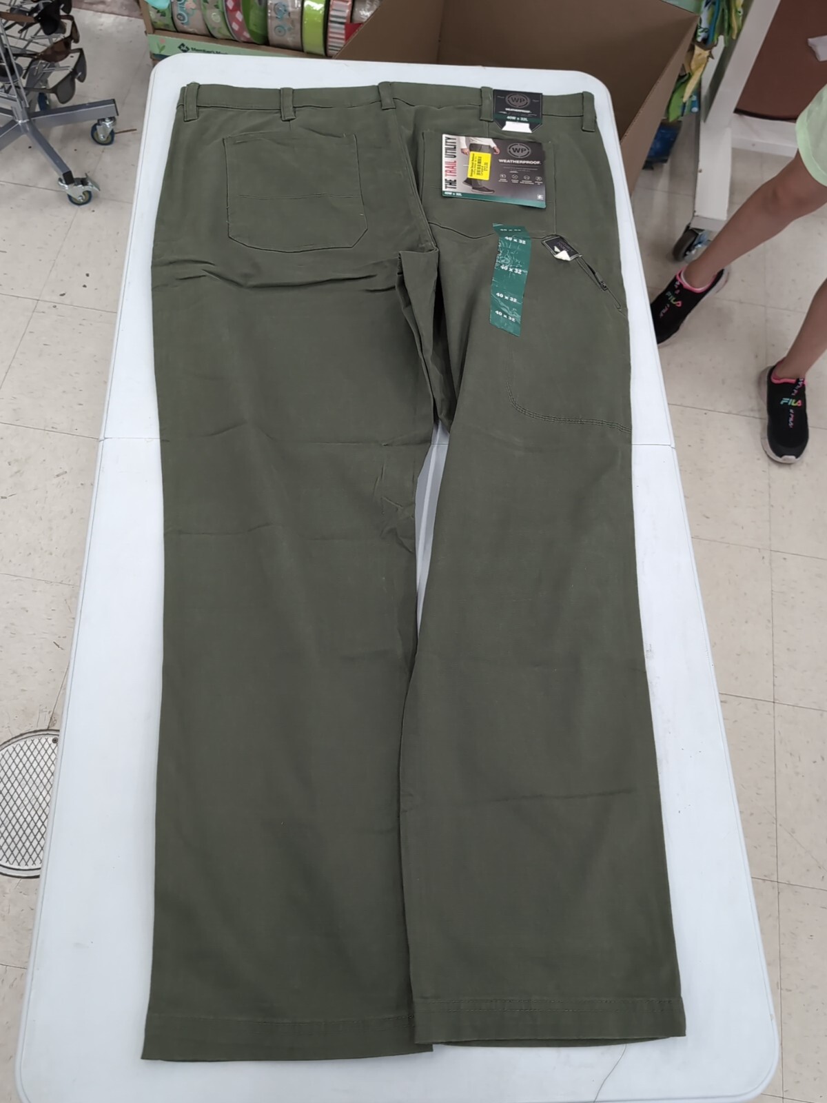 WP Weatherproof Men’s Twill Trail Utility Pant Size 40 x 32 Beetle AM19