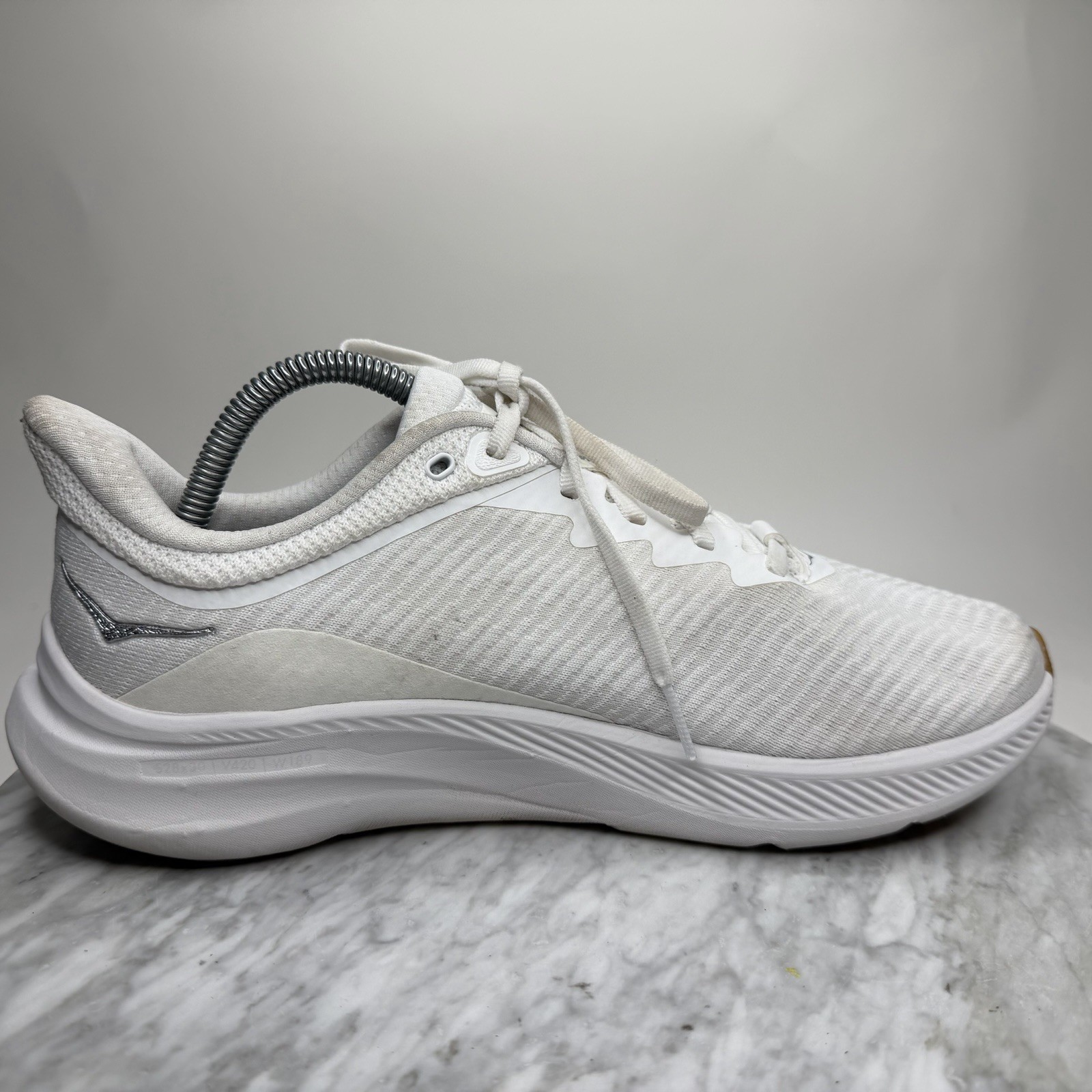 Hoka One One Solimar Triple White Running Shoe’s Women’s Size 9.5D 1123096WWH