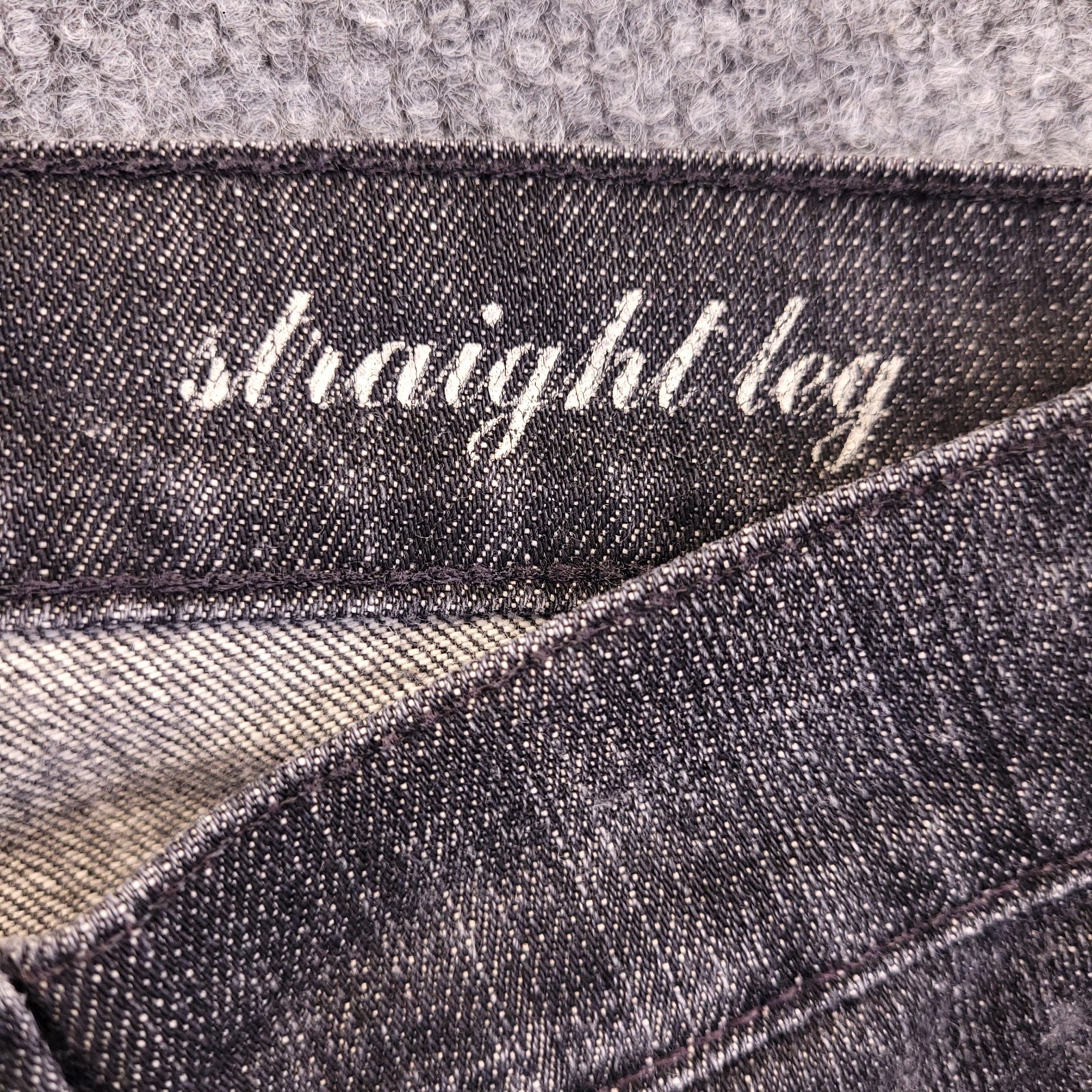 7 For All Mankind Straight Leg Jeans Women 27×27 Black Charcoal Low Rise Stretch