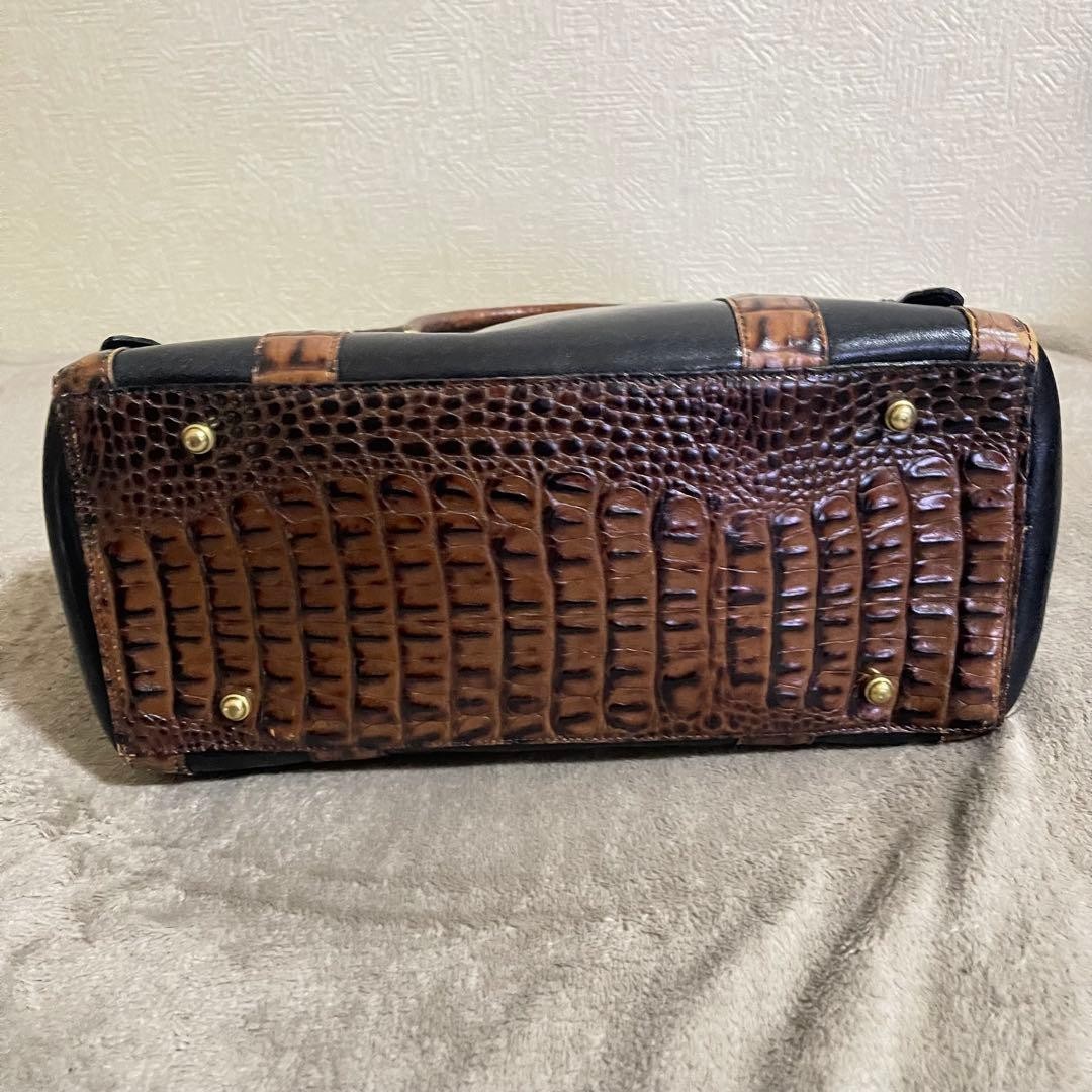 Y2K BRAHMIN Crocodile Embossed Leather Bag with Gold Charm