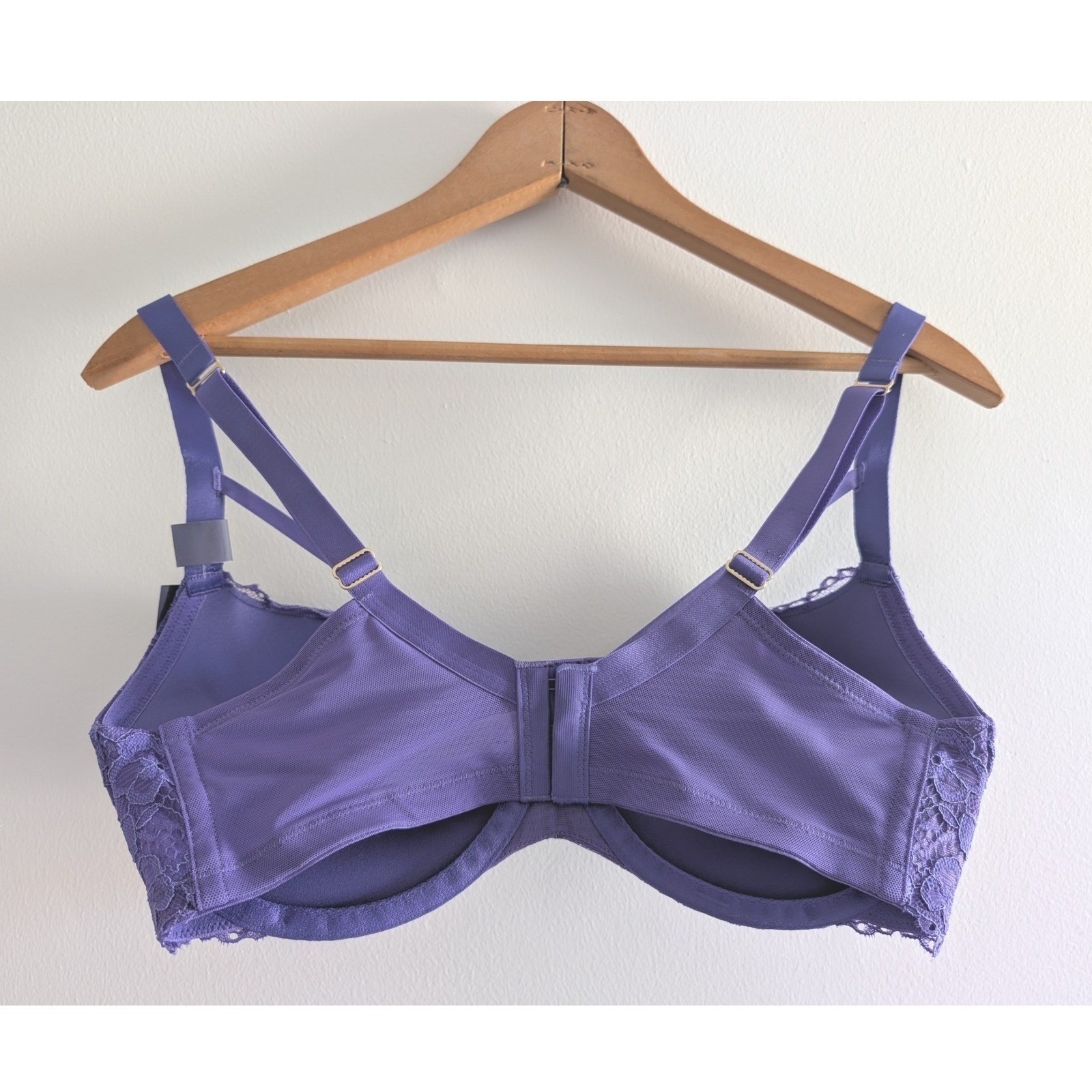NWT Cacique Max Boost Plunge Bra 34DDD Purple Floral Lace Strappy Underwire