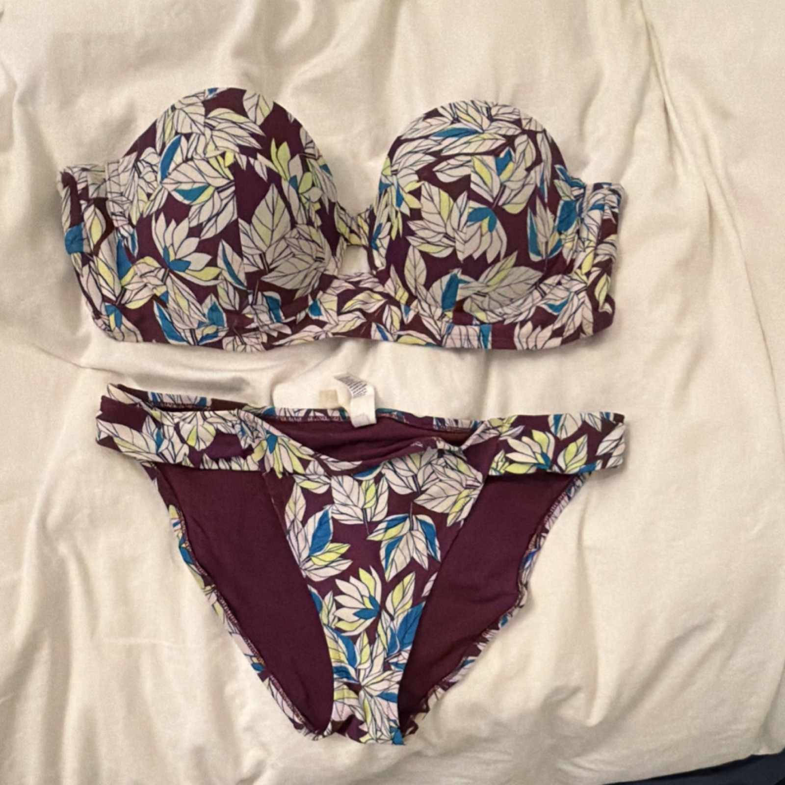 American Eagle Outfitters Padded Floral Bikini Set Purple 36C Top Large Bottom
