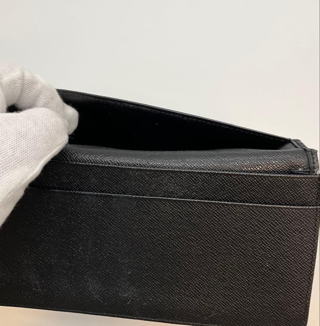 LOUIS VUITTON Epi Bi Fold Long Wallet Men s Black No Coin