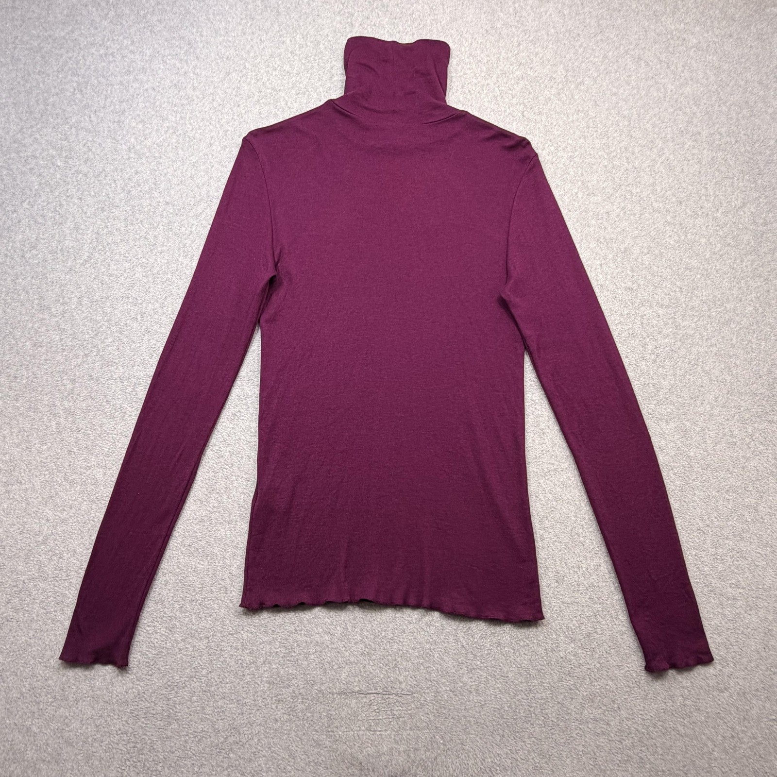 Ralph Lauren Sport Top Womens Large Magenta Turtleneck Long Sleeve Lightweight