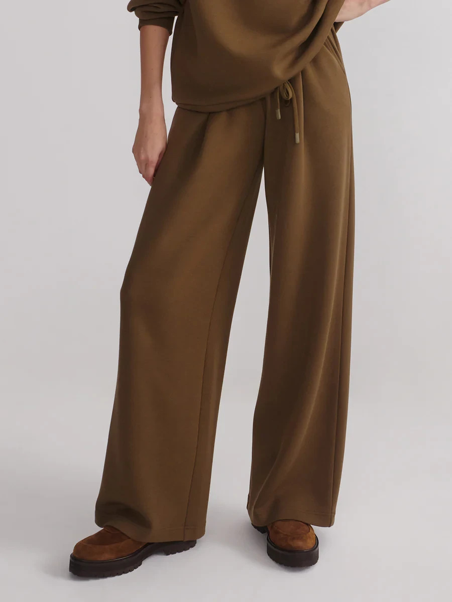 Varley The Extra Wide Leg Pant 29.5″ in Military Olive, Size Medium