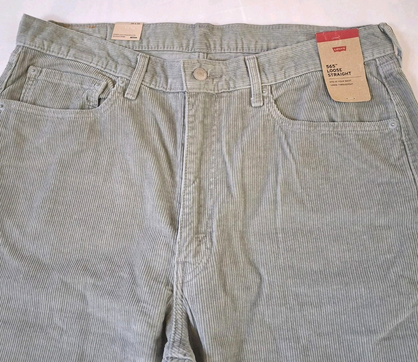 Levi’s Men’s 565 Corduroy Pants 30×30 Gray Loose Straight Fit 5-Pocket NWT