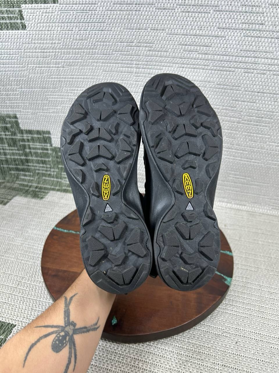Keen Boots Womens Size 7.5 Uneek Snk Chukka II Wp Black Round Toe Ankle Snow
