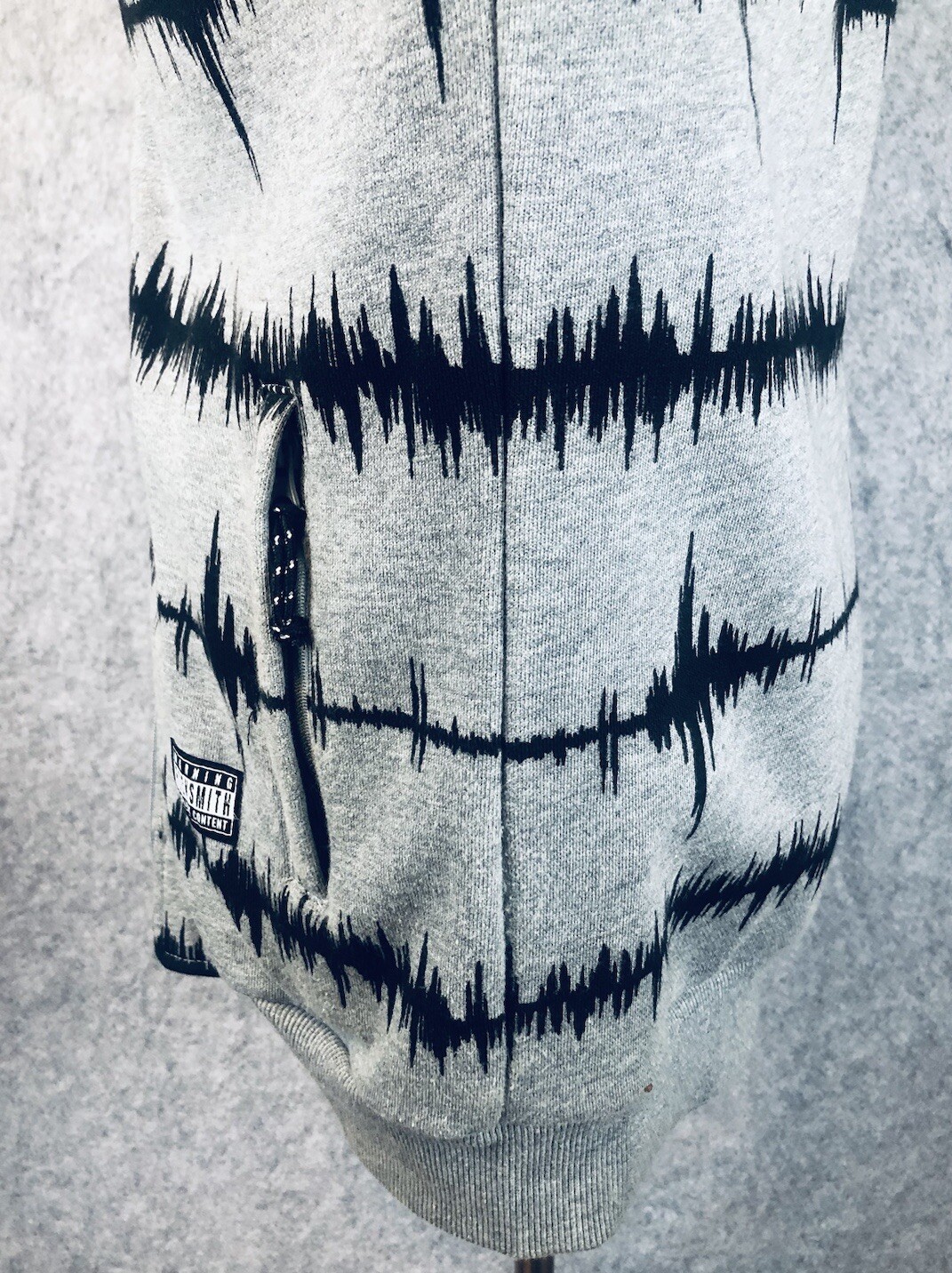 ROCKSMITH Hoodie Size L All Over Sound wave Print 90s Grunge Music Hip Hop