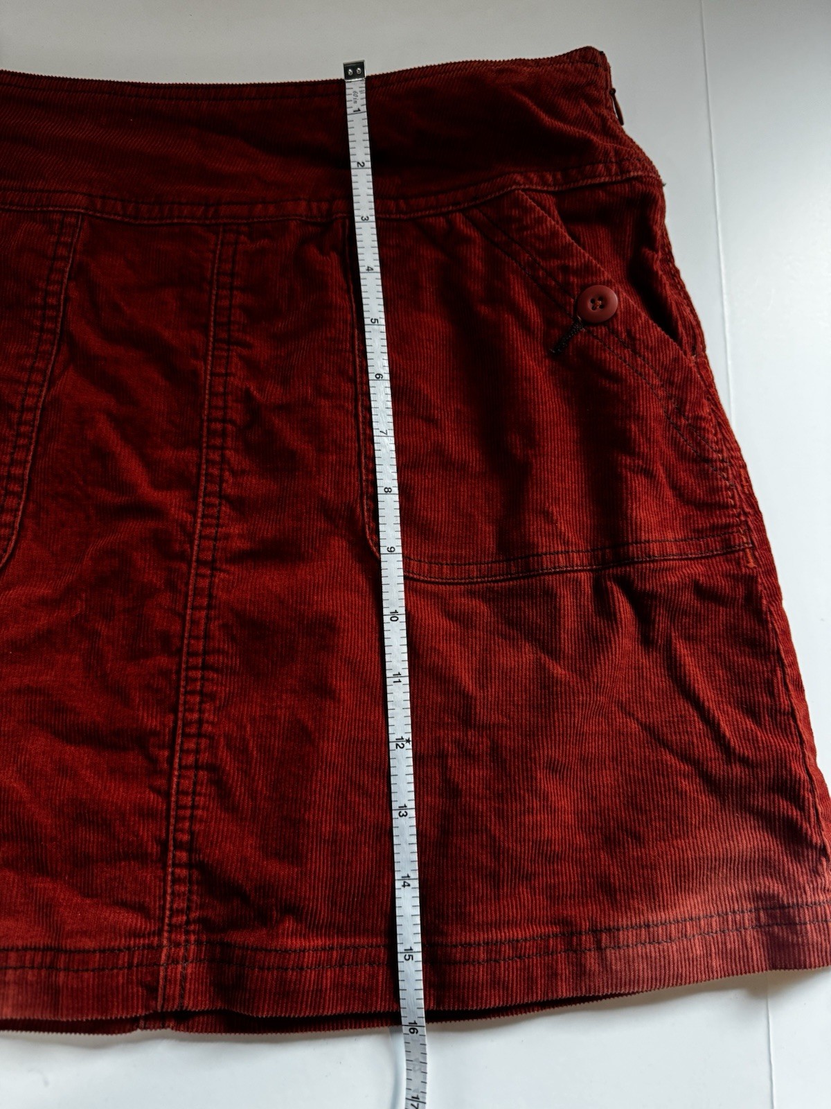 prAna Women’s burnt orange Corduroy Mini Skirt Size 8 Pockets Zip Closure