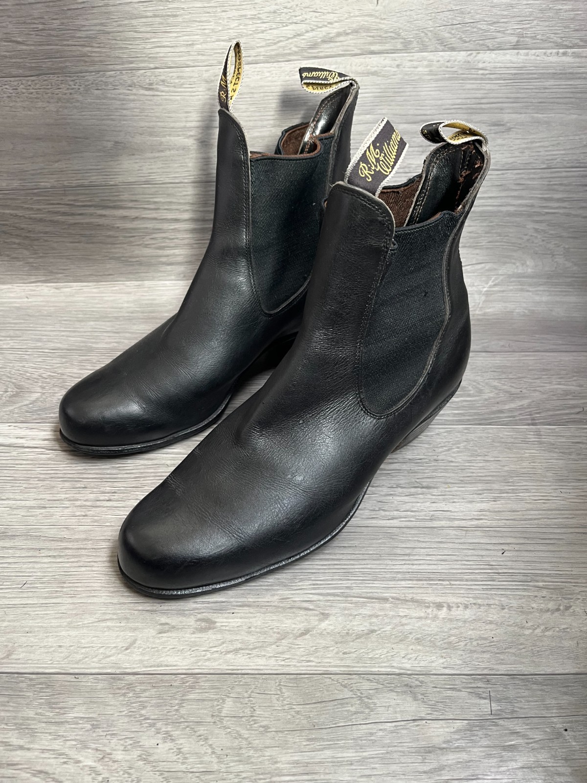 Vintage R.M Williams Bushman black chelsea boots Cuban heel uk 8.5G